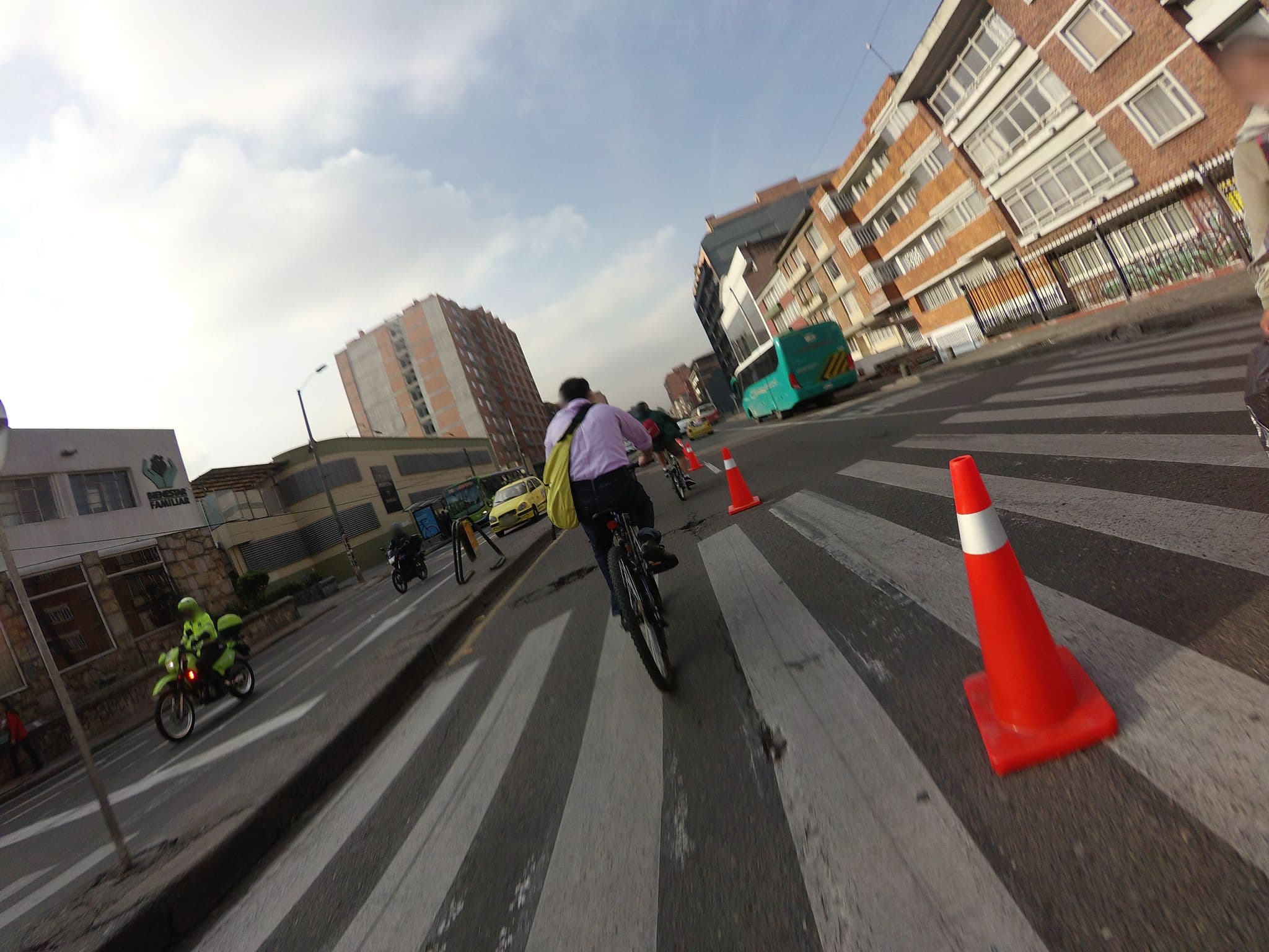 Street view near CX, Bogotá