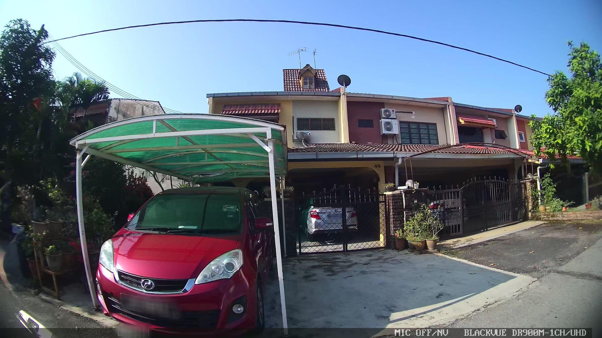 Street view near Secret HideOut, Taman Greenwood — © kaart_4 (CC BY-SA · Mapillary)