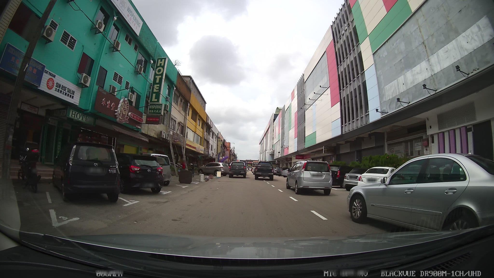 Street view near 栢林旅店 Wispering Hotel Sdn Bhd, Kampung Larkin Lama — © kaart_3 (CC BY-SA · Mapillary)