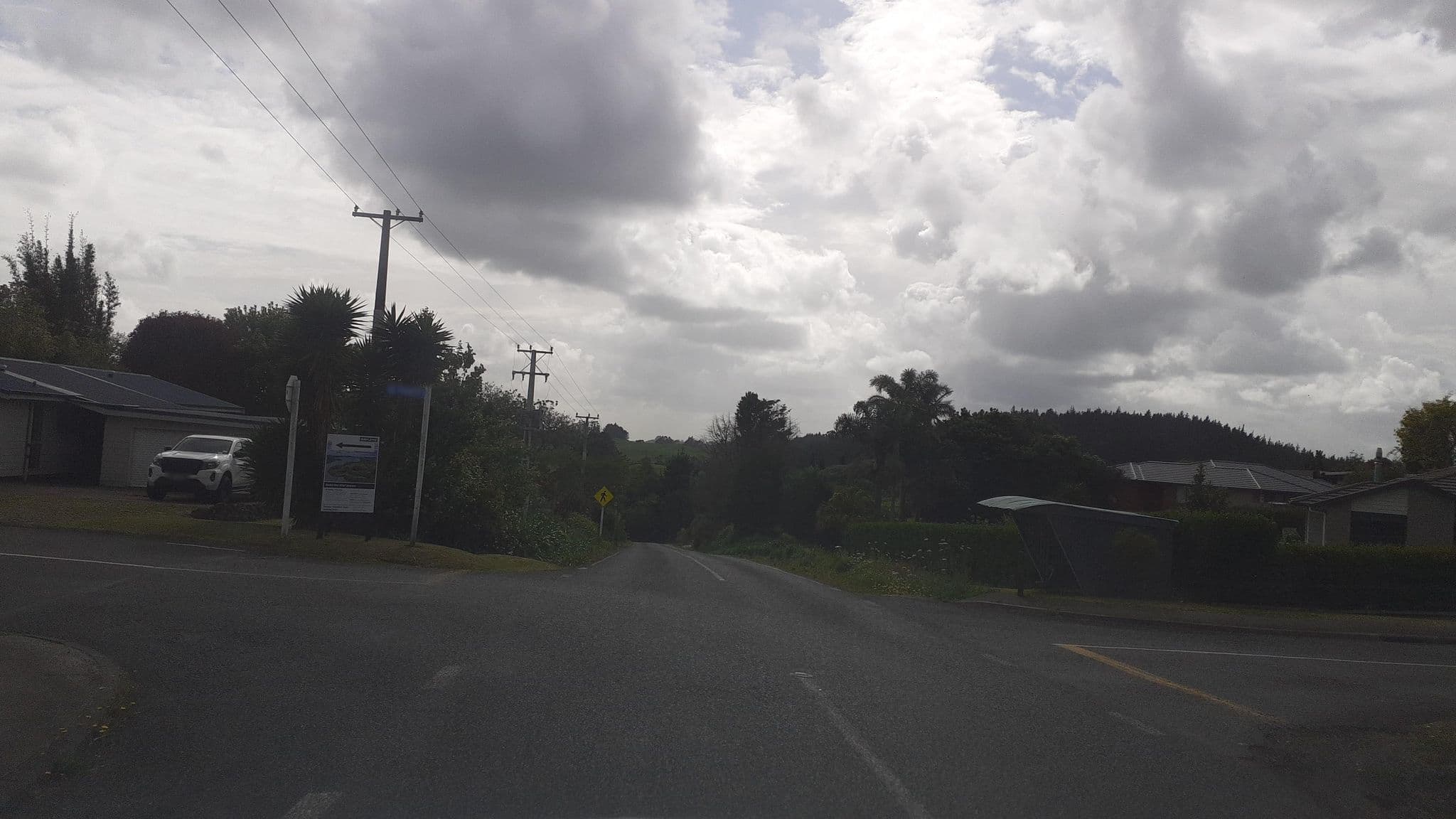 Street view near The Georgian Lodge, Kerikeri — © MikeHuxtableNTA (CC BY-SA · Mapillary)