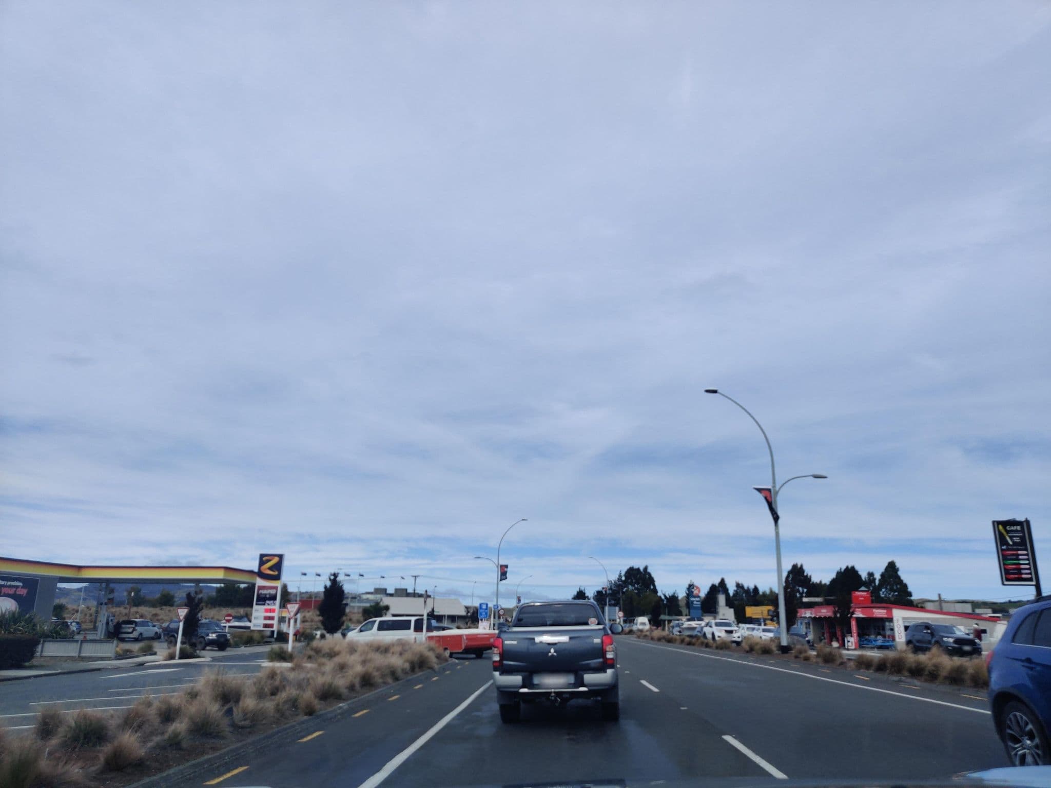 Street view near Oasis Hotel & Motels, Ohakune — © elphix (CC BY-SA · Mapillary)