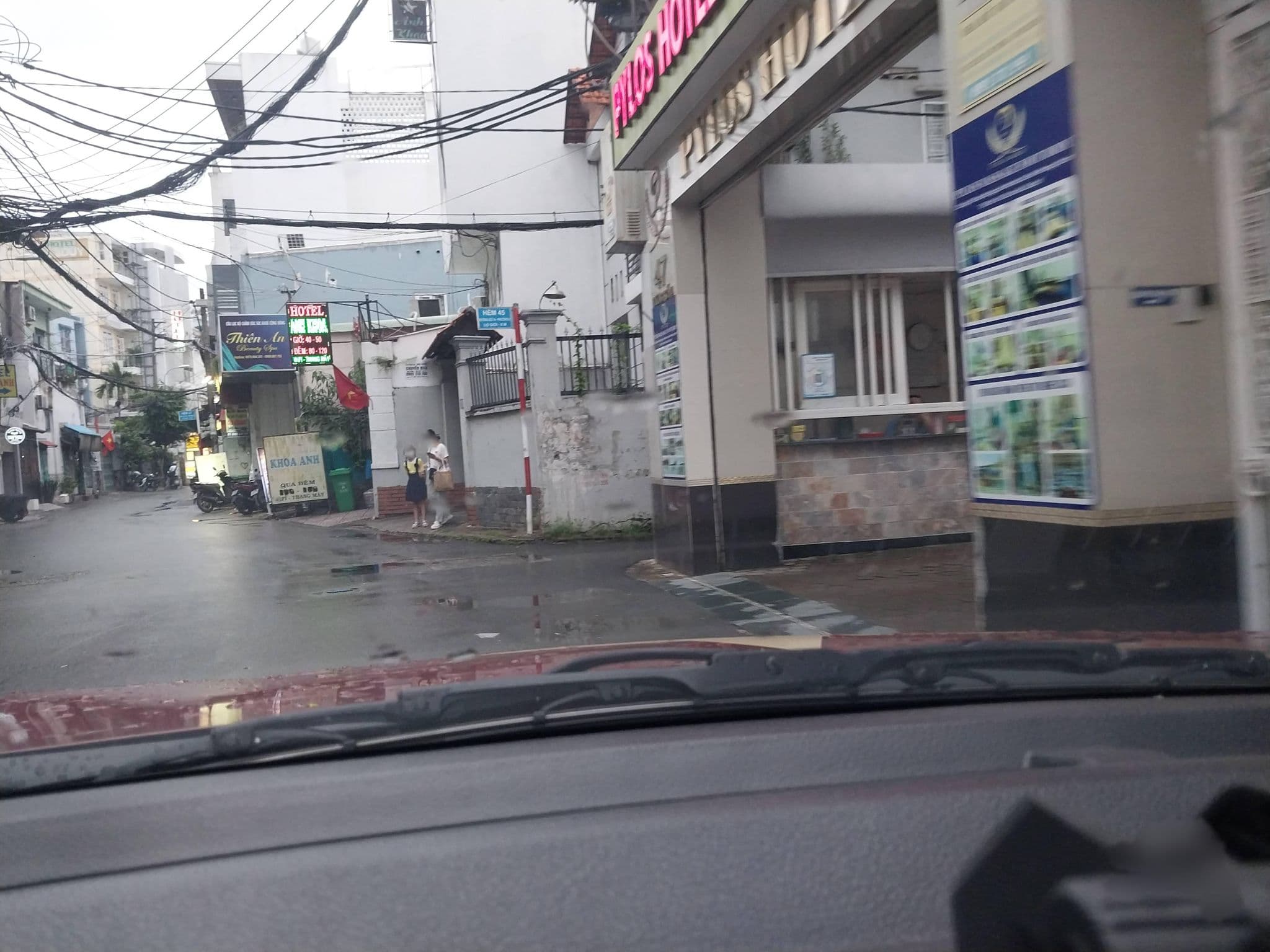 Street view near Pylos hotel**Luxury, Ho Chi Minh City — © sg_front_1 (CC BY-SA · Mapillary)