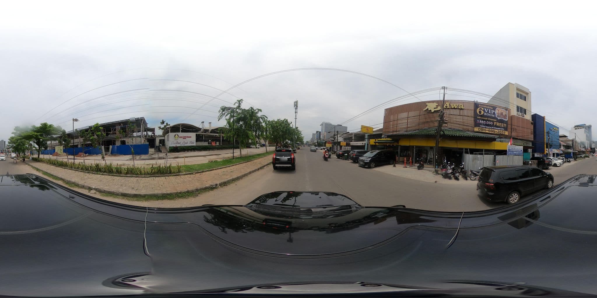 Street view near Hotel Capitol, Jakarta — © Kaart---360 (CC BY-SA · Mapillary)
