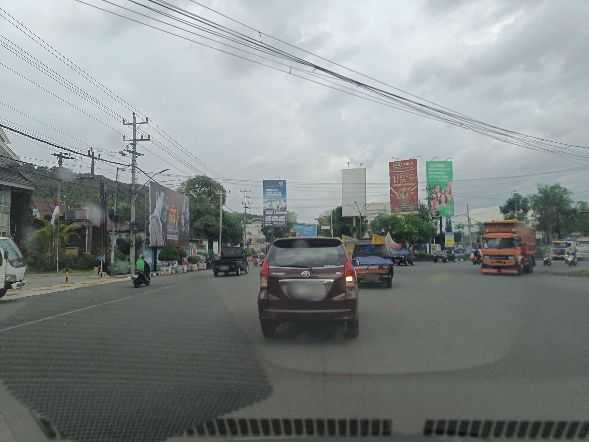 Street view near room 523 Hotel Trio, Mertoyudan — © hen0ch (CC BY-SA · Mapillary)