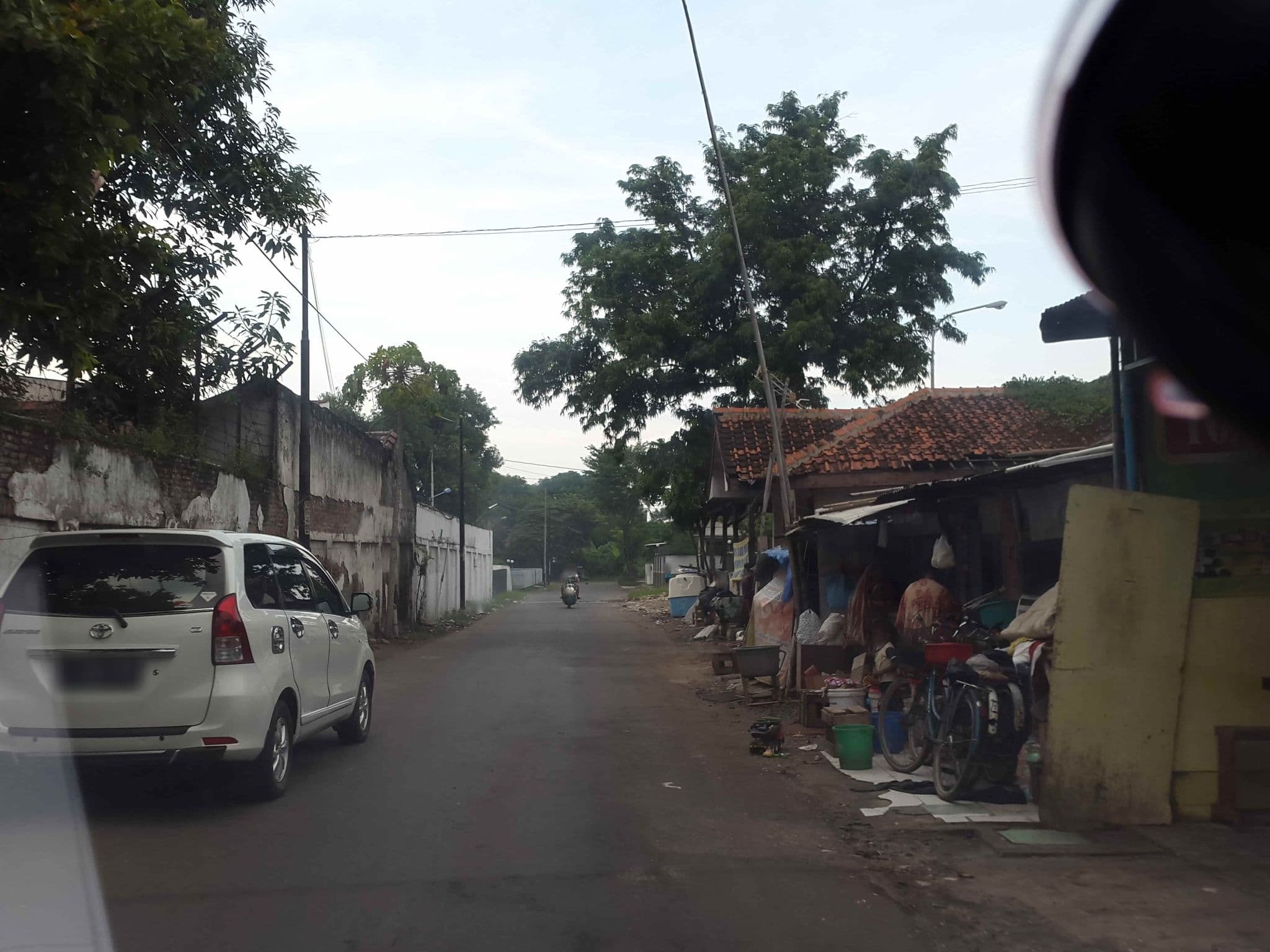 Street view near Hotel Gren - Tegal, Tegal — © roadroid (CC BY-SA · Mapillary)