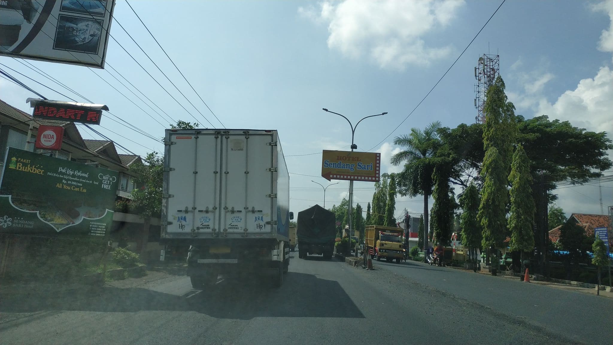 Street view near Bentani Cirebon, Pekalongan — © zainabr (CC BY-SA · Mapillary)