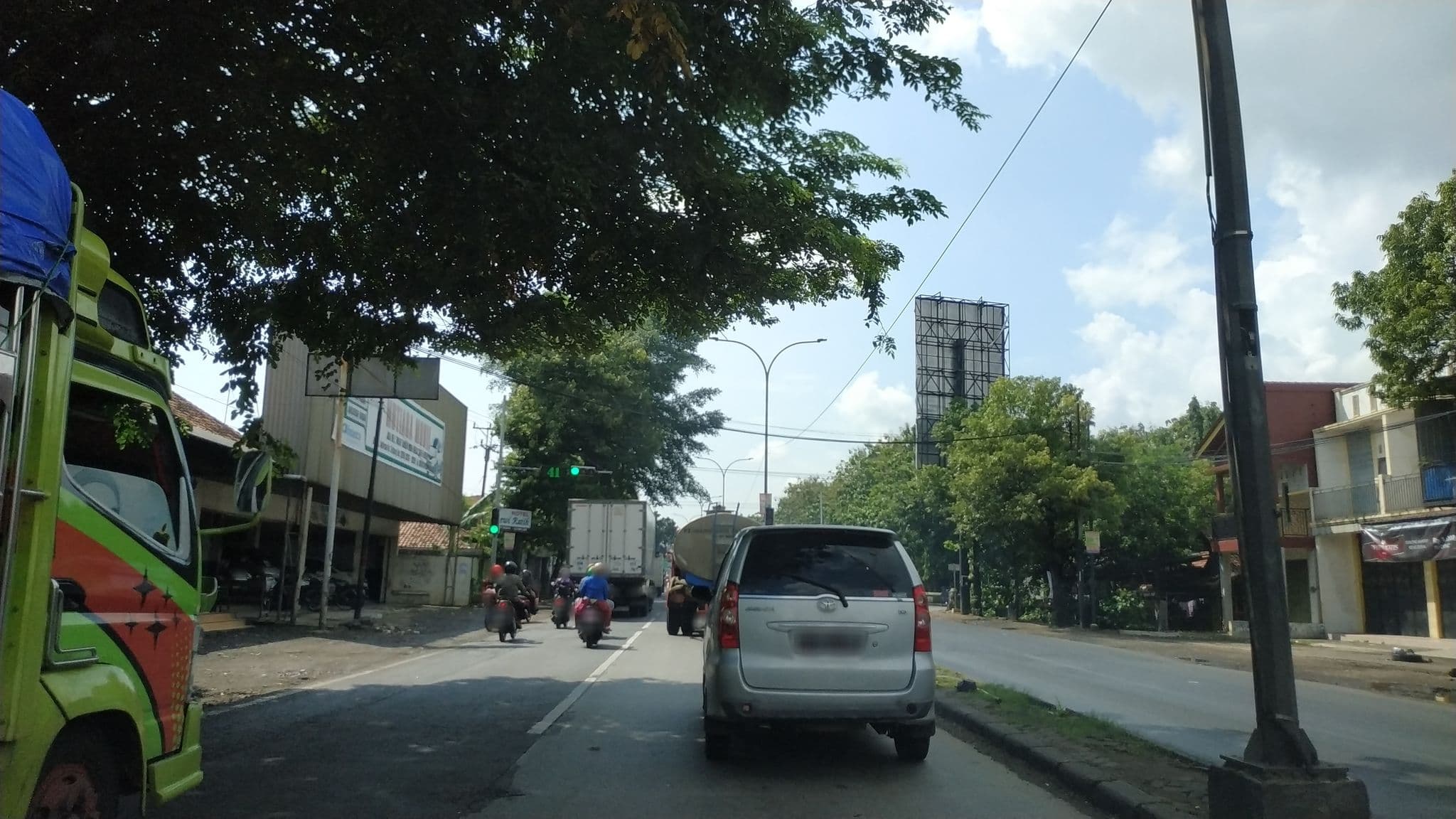 Street view near Hotel Grasia, Pekalongan — © zainabr (CC BY-SA · Mapillary)