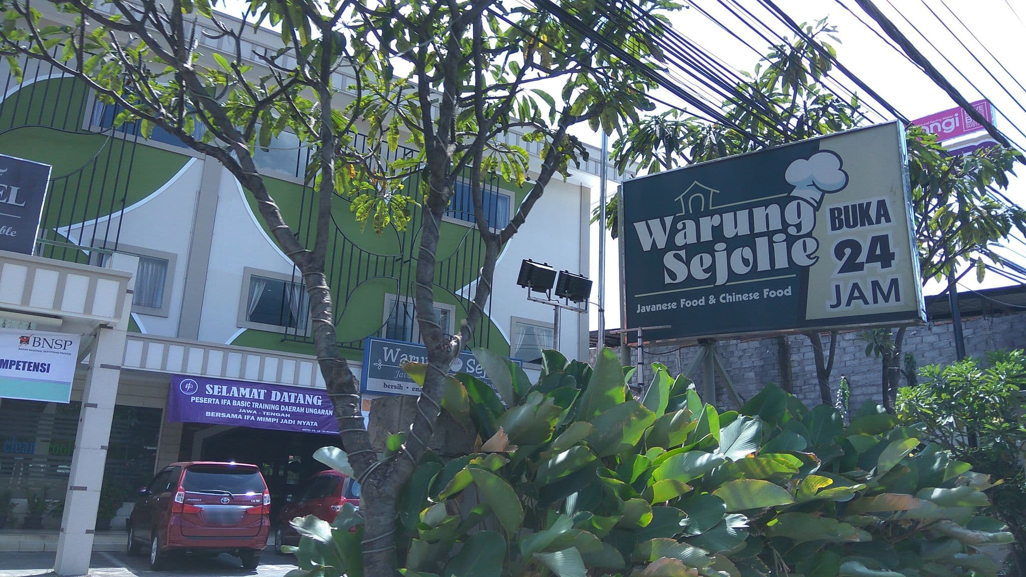 Street view near C3 Hotel Ungaran, Ungaran — © arizalkawamuna (CC BY-SA · Mapillary)