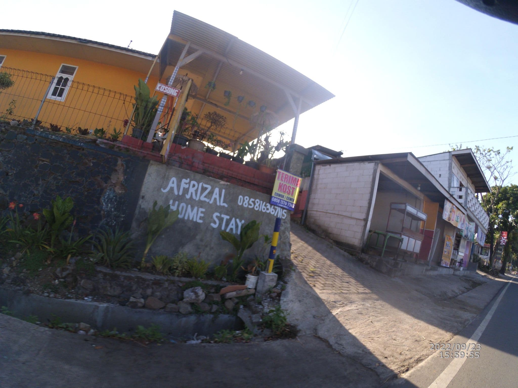 Street view near khania homestay, Batu — © maphunter_id (CC BY-SA · Mapillary)
