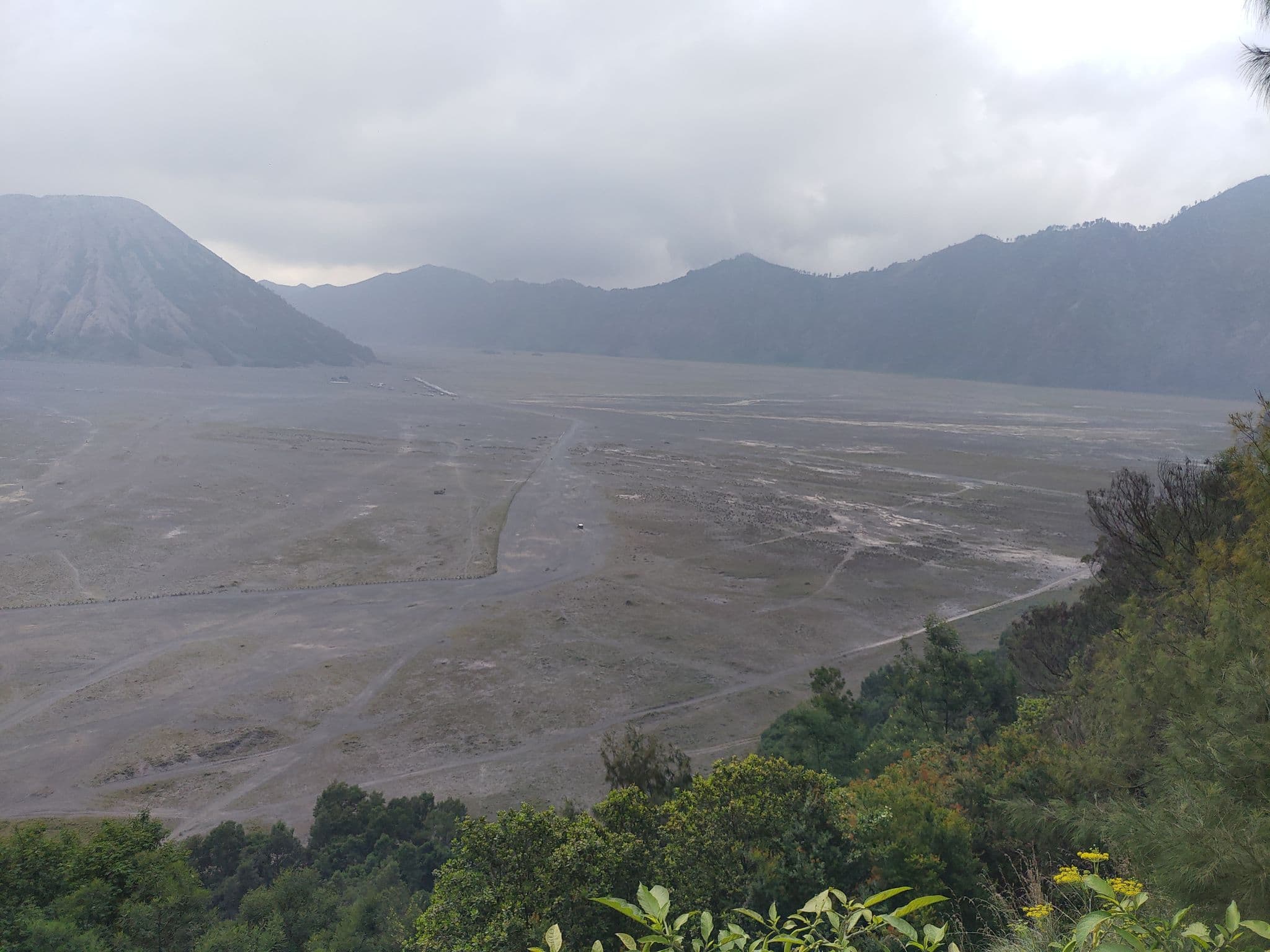 Street view near lava view hotel, Lawang — © janvanbekkum (CC BY-SA · Mapillary)