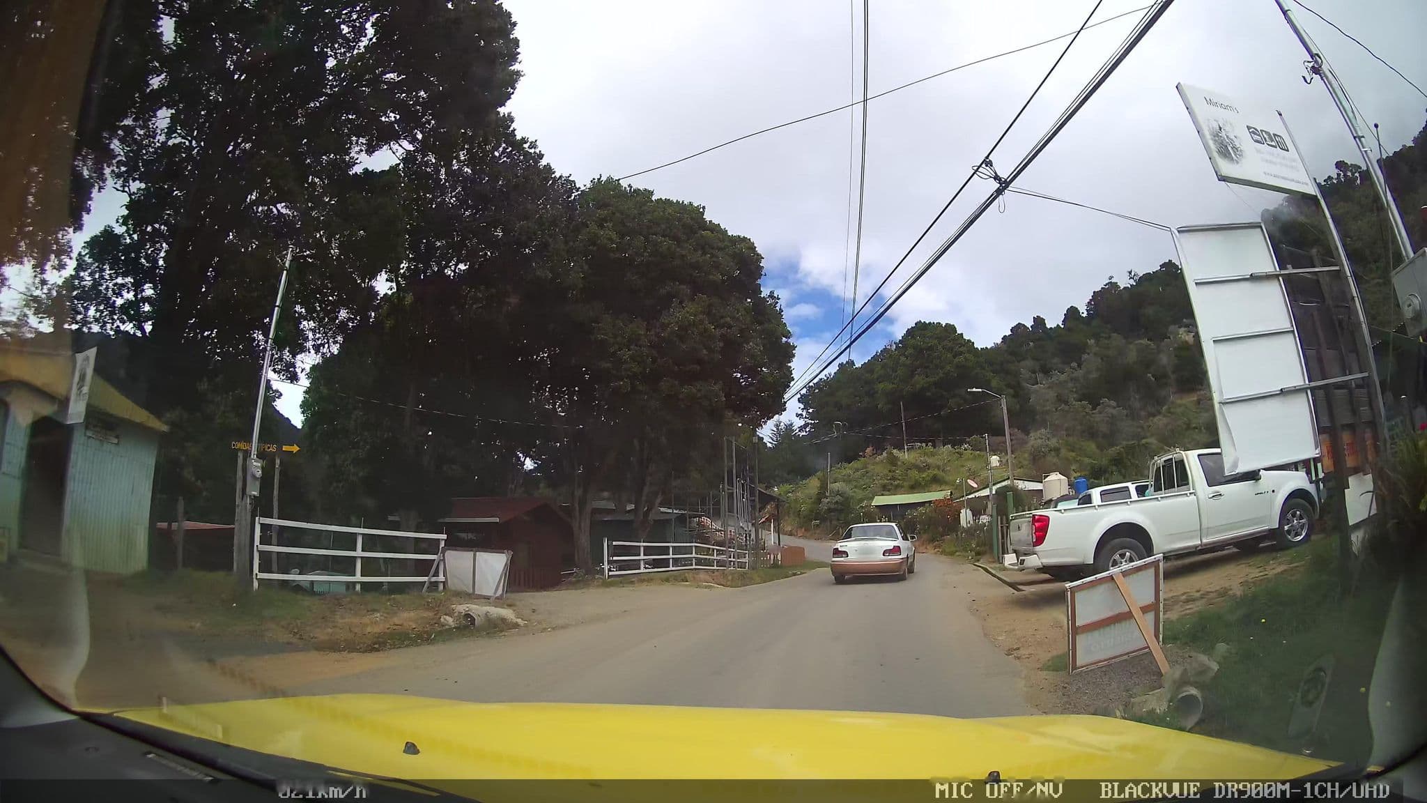 Street view near Cabinas San Gerardo, Orosi — © josealb (CC BY-SA · Mapillary)