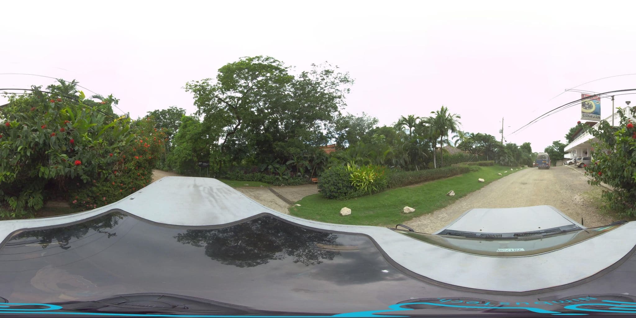 Street view near Jardín Del Eden, Tamarindo
