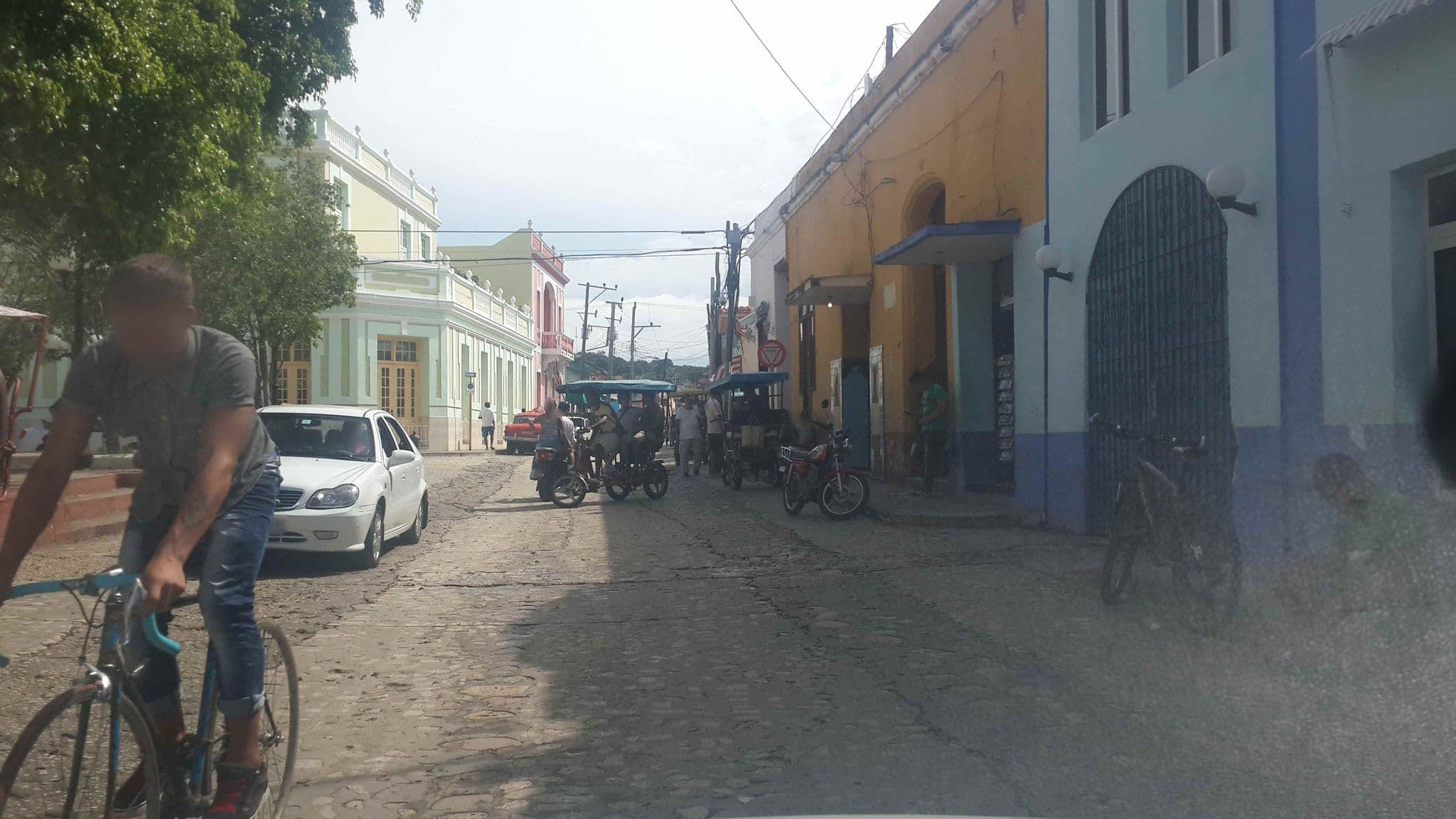 Street view near La Casona 254, Trinidad