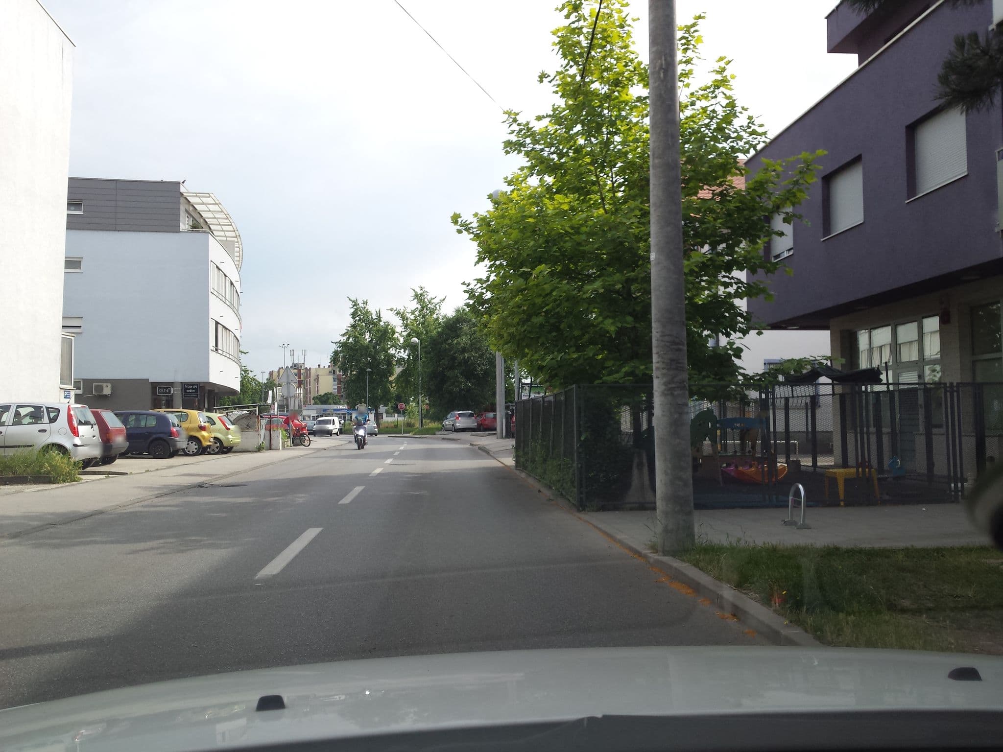 Street view near Apartment Hariel, Jankomir — © janjko (CC BY-SA · Mapillary)
