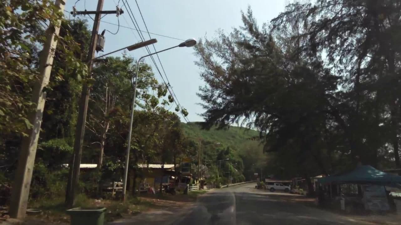 Street view near เจ้าหลาวนิวฟอเรสบีชรีสอร์ท (Chaolao New Forest Beach Resort), Tha Mai — © toffy (CC BY-SA · Mapillary)
