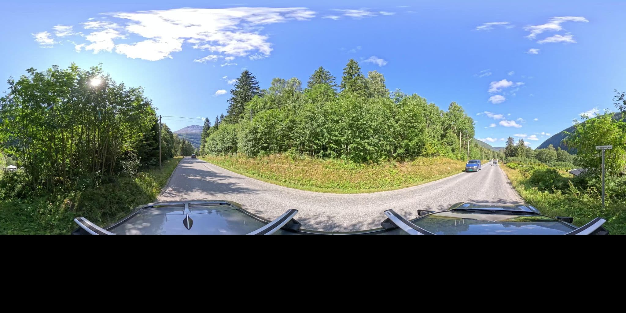 Street view near Rjukan Fjellstue, Rjukan — © thewizard (CC BY-SA · Mapillary)