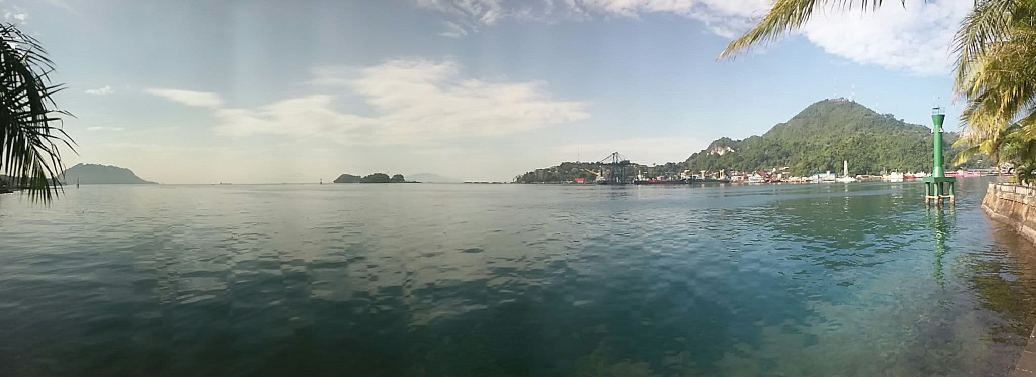 Street view near Swiss Belhotel, Jayapura — © legedug (CC BY-SA · Mapillary)