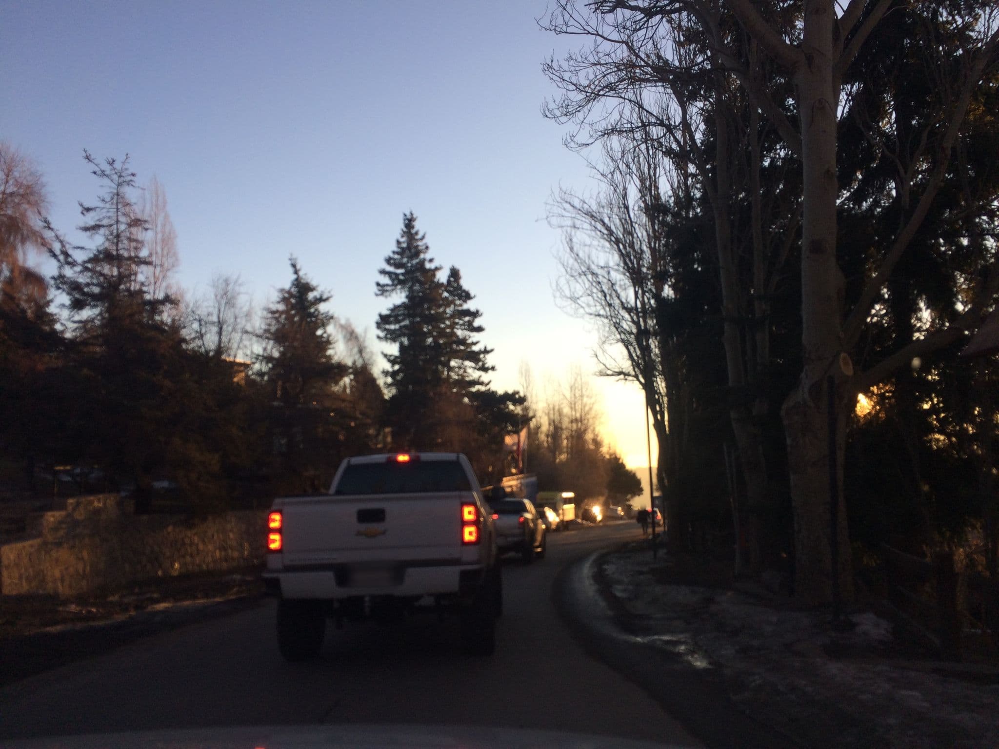 Street view near Trawun Lodge, Peñalolén — © frizatch (CC BY-SA · Mapillary)