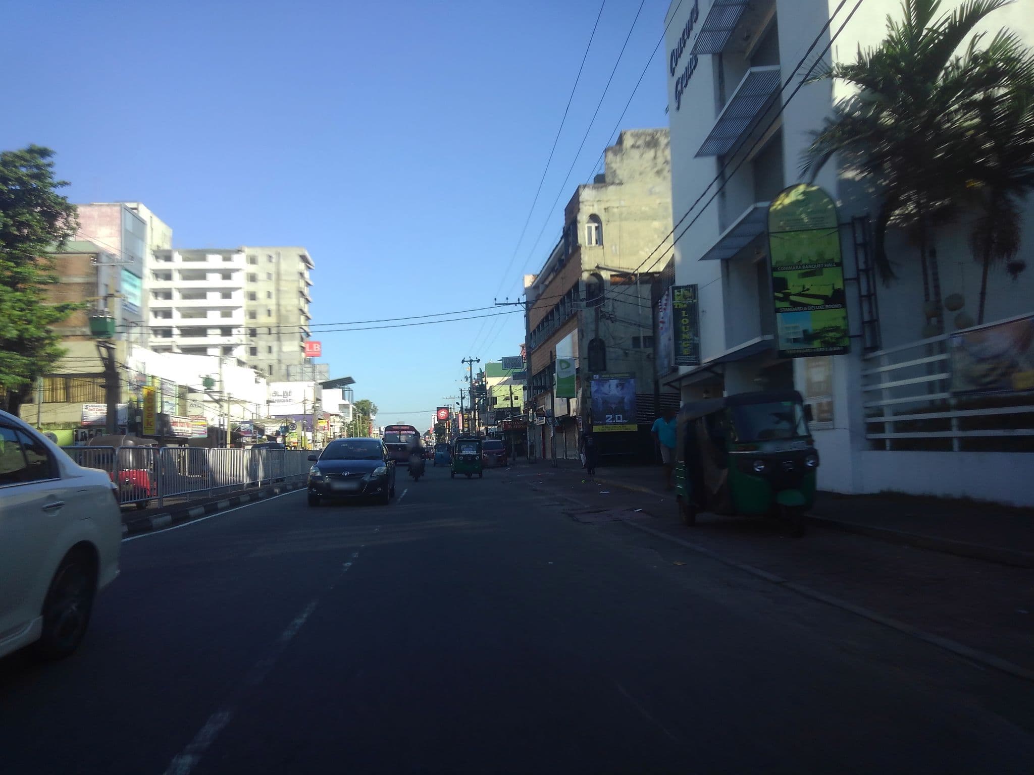 Street view near Hotel De Impala, Dehiwala-Mount Lavinia — © mapconcierge (CC BY-SA · Mapillary)