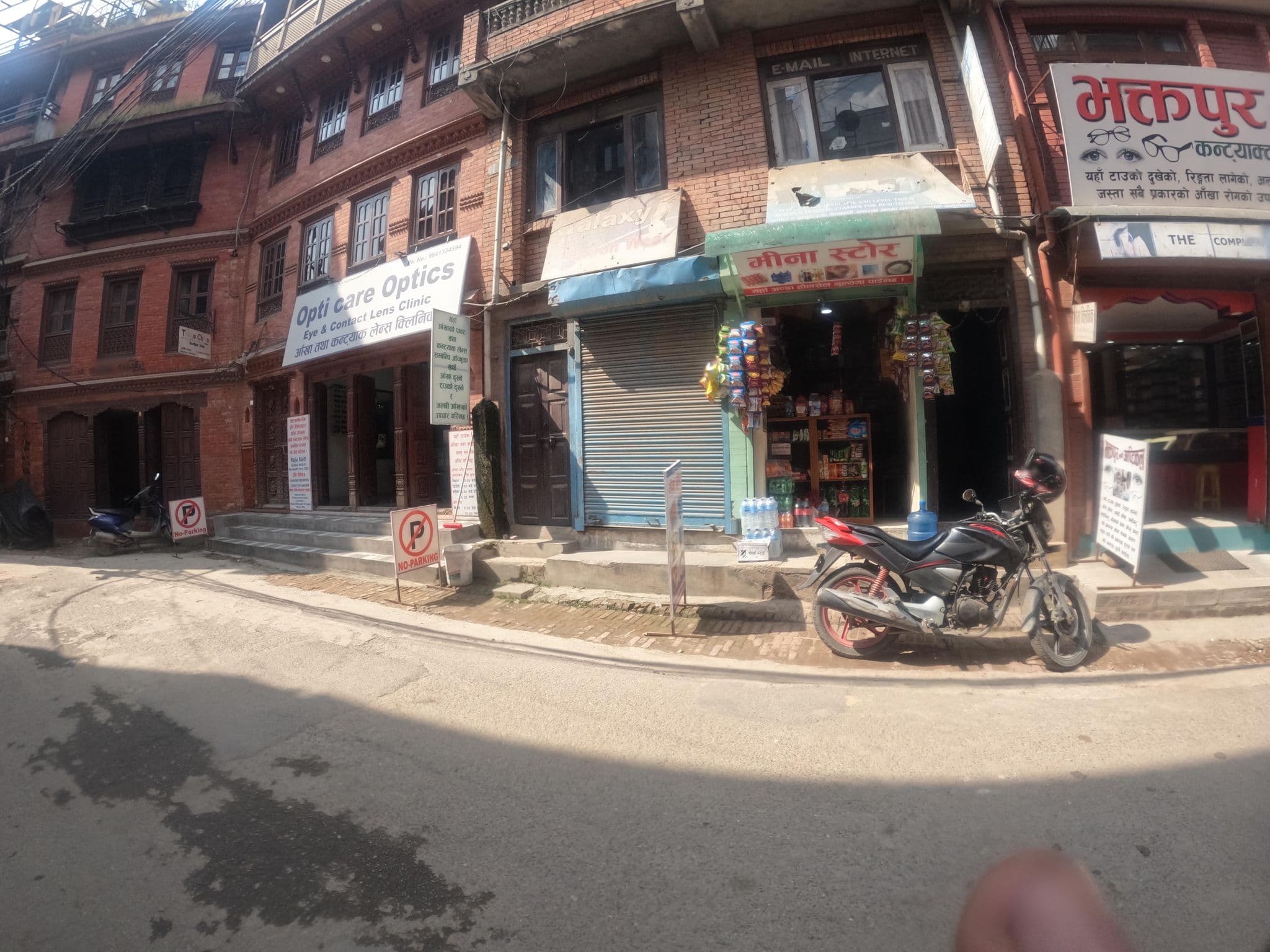 Street view near Thagu Chhen Hotel, Madhyapur Thimi — © sachin_manandhar (CC BY-SA · Mapillary)