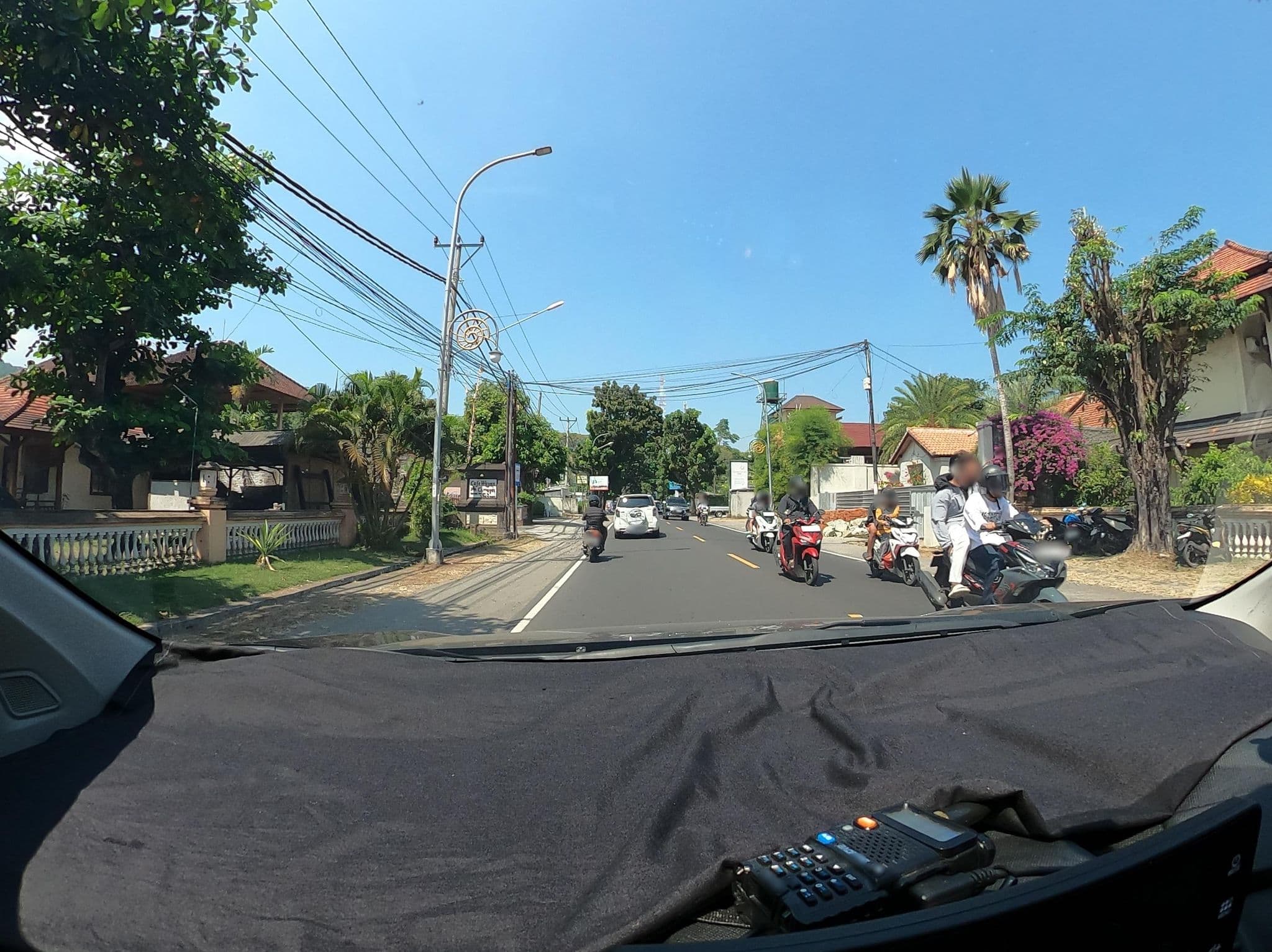 Street view near Sunset House, Senggigi
