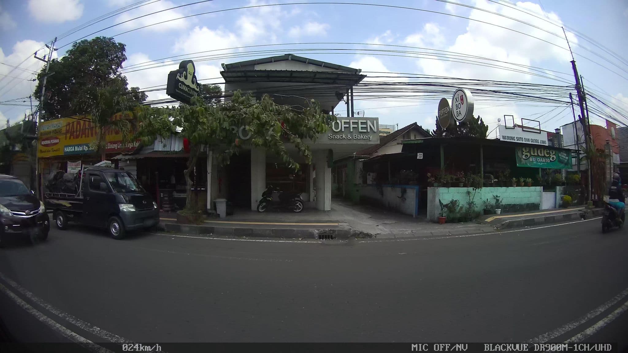 Street view near Cakra Kusuma Hotel, Melati