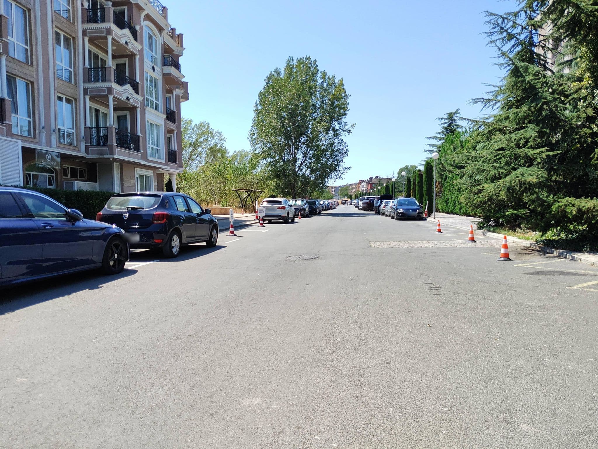 Street view near Cascadas Family Resort, Sveti Vlas — © approksimator (CC BY-SA · Mapillary)