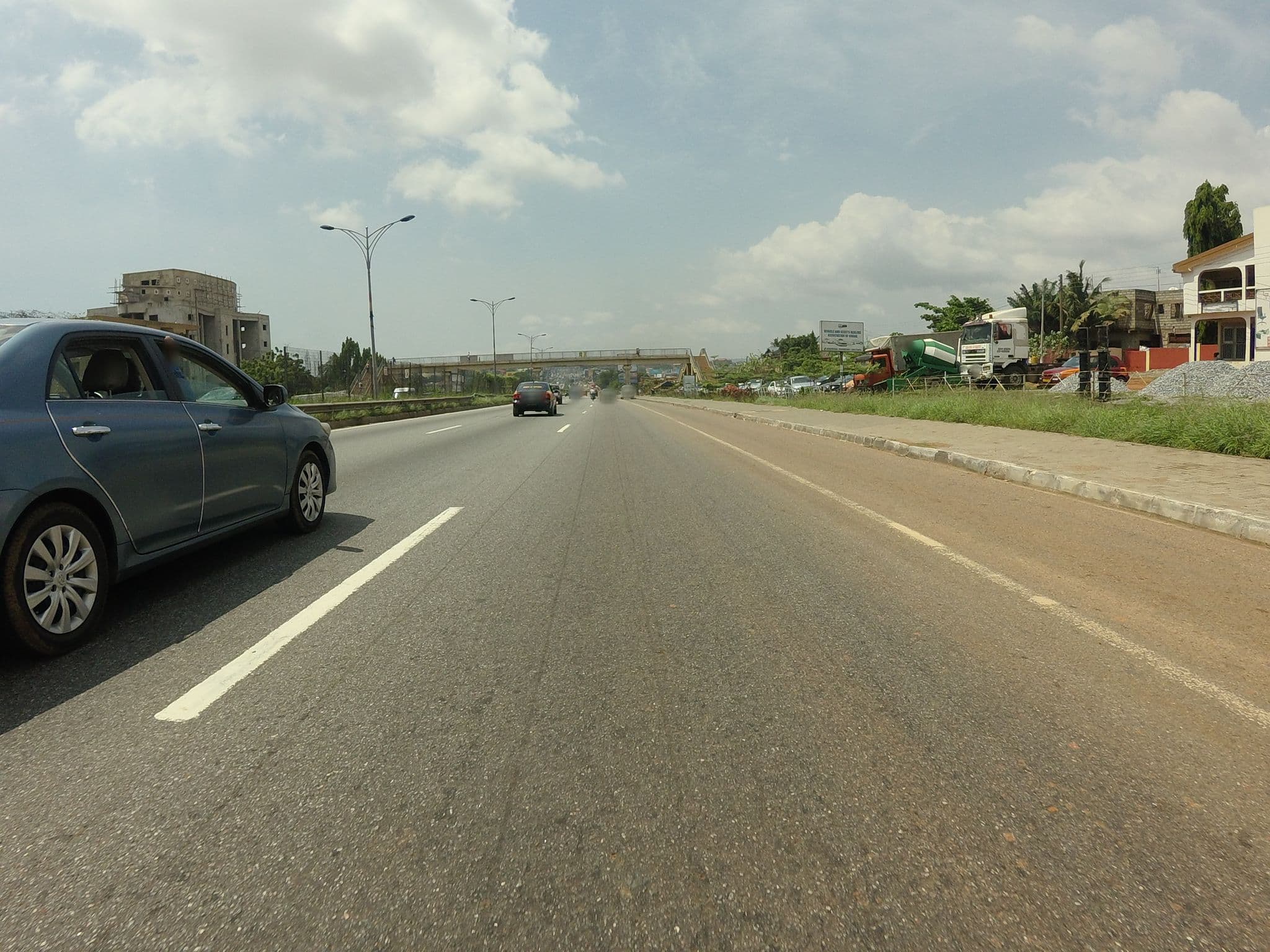 Street view near Longterm Hotel, Abofu, New Achimota — © mawutor (CC BY-SA · Mapillary)