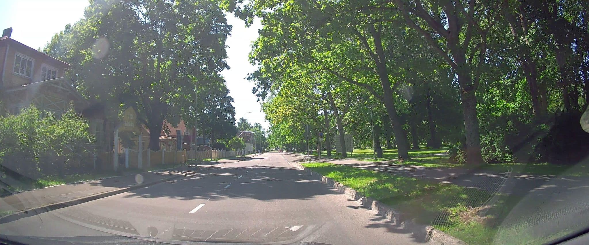 Street view near Villa14 – Noisy Party Hostel, Pärnu — © ESTmapper1001 (CC BY-SA · Mapillary)