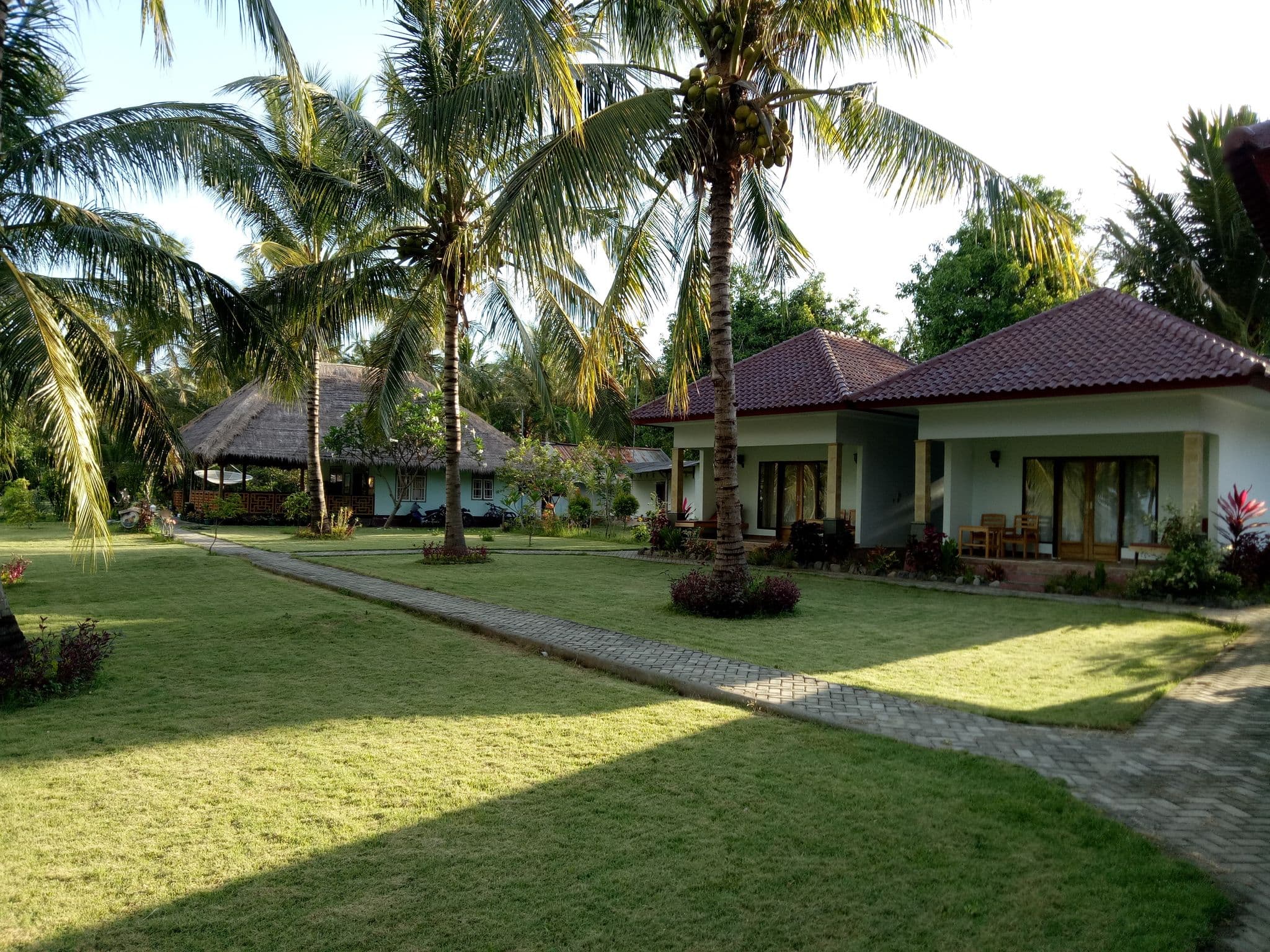 Street view near Pondok Siola, Labuan Lombok — © tla (CC BY-SA · Mapillary)