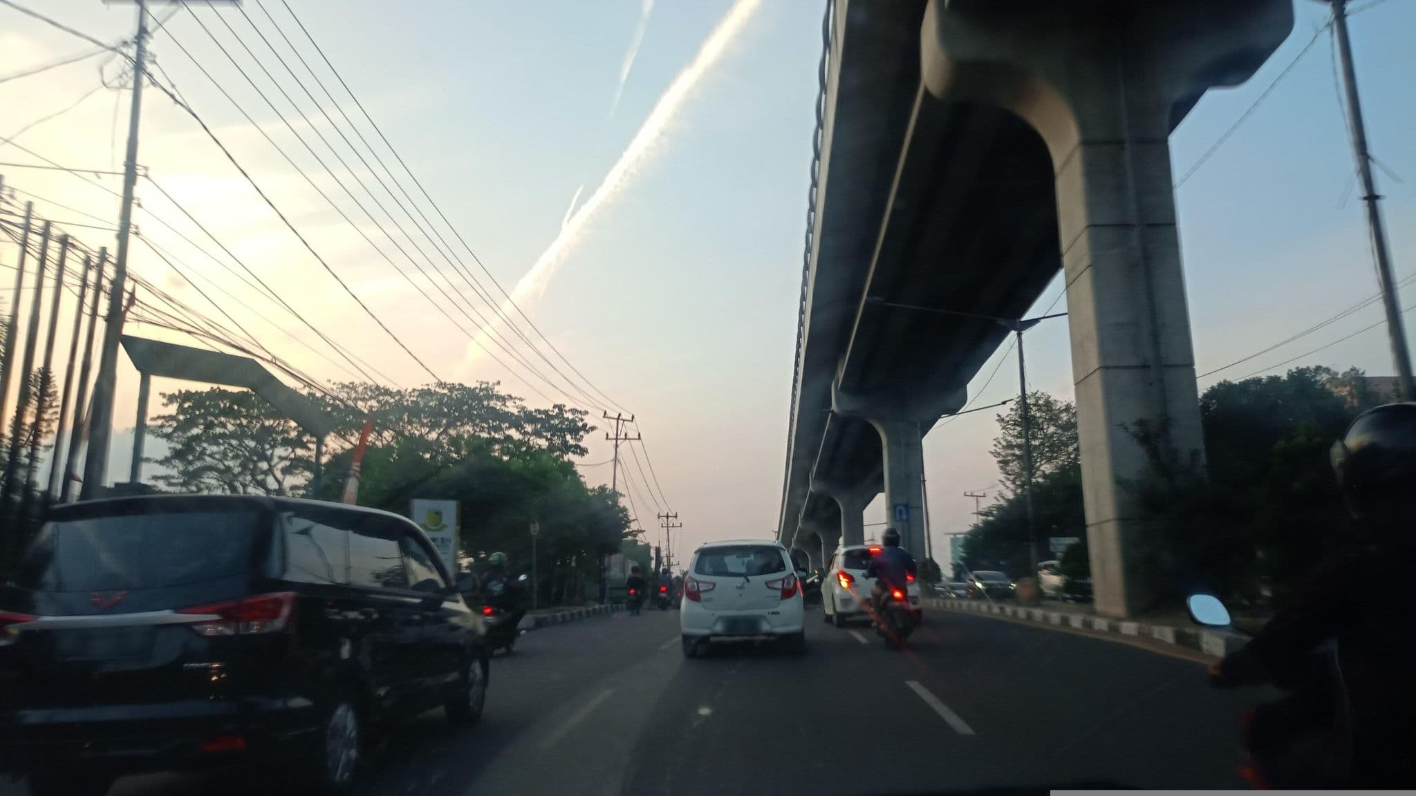 Street view near OYO 236 Penginapan Rumah Hijau, Palembang — © Kaart_Local (CC BY-SA · Mapillary)