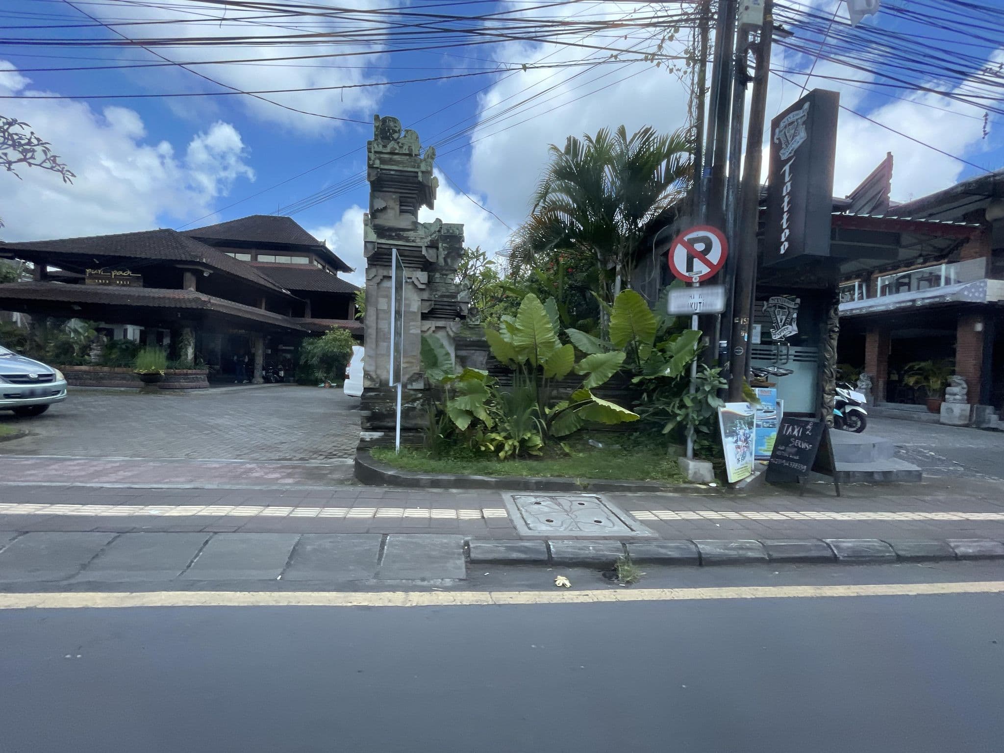 Street view near sahadewa resort spa, Ubud