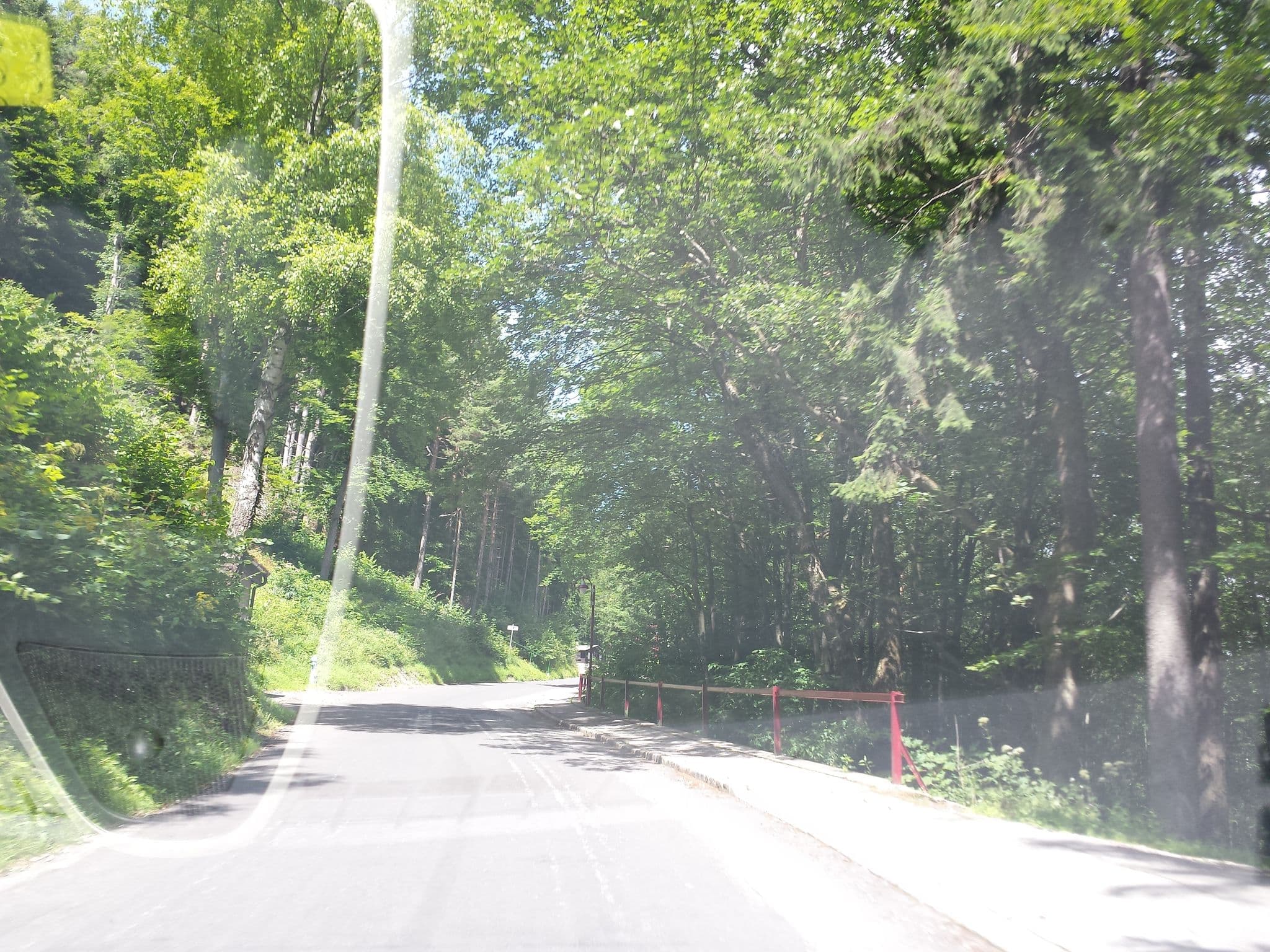 Street view near Stühlinger, Reichenau an der Rax — © rudolfmayer (CC BY-SA · Mapillary)