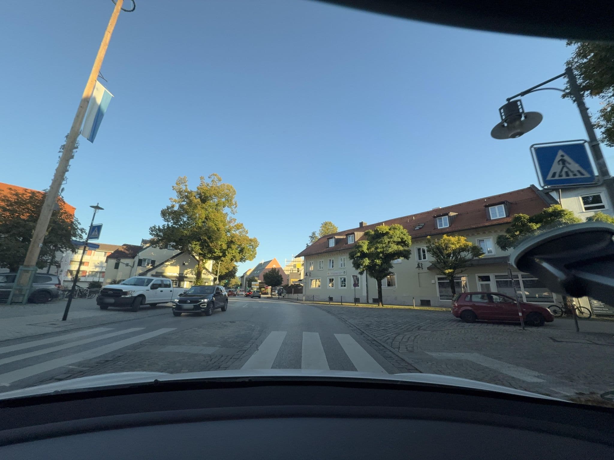 Street view near Hotel Ristorante - Milano, Bad Tölz — © epibrator (CC BY-SA · Mapillary)