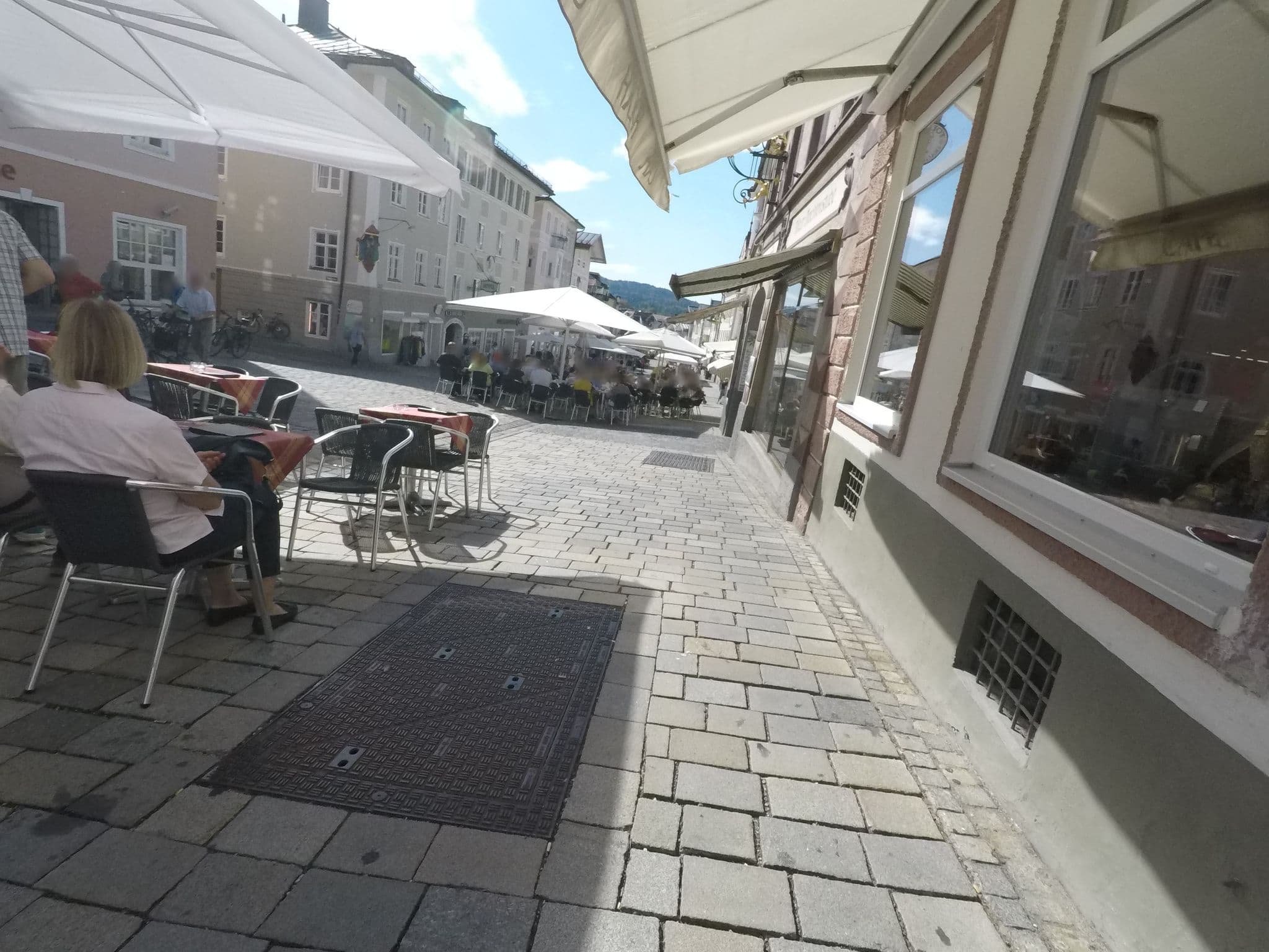 Street view near Das Dietmanns, Bad Tölz — © mapiman (CC BY-SA · Mapillary)
