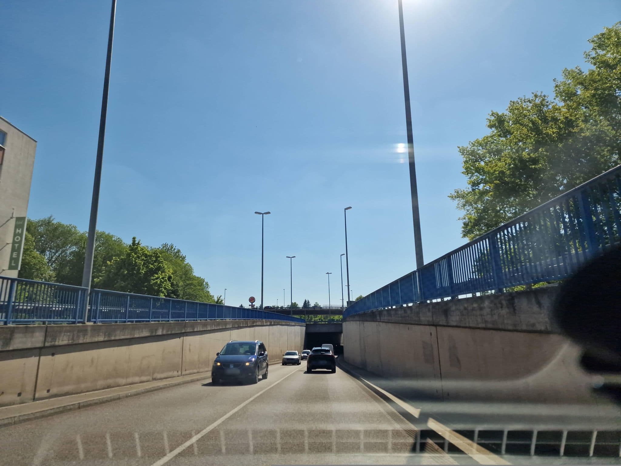 Street view near Achat, Chemnitz — © canislupus (CC BY-SA · Mapillary)