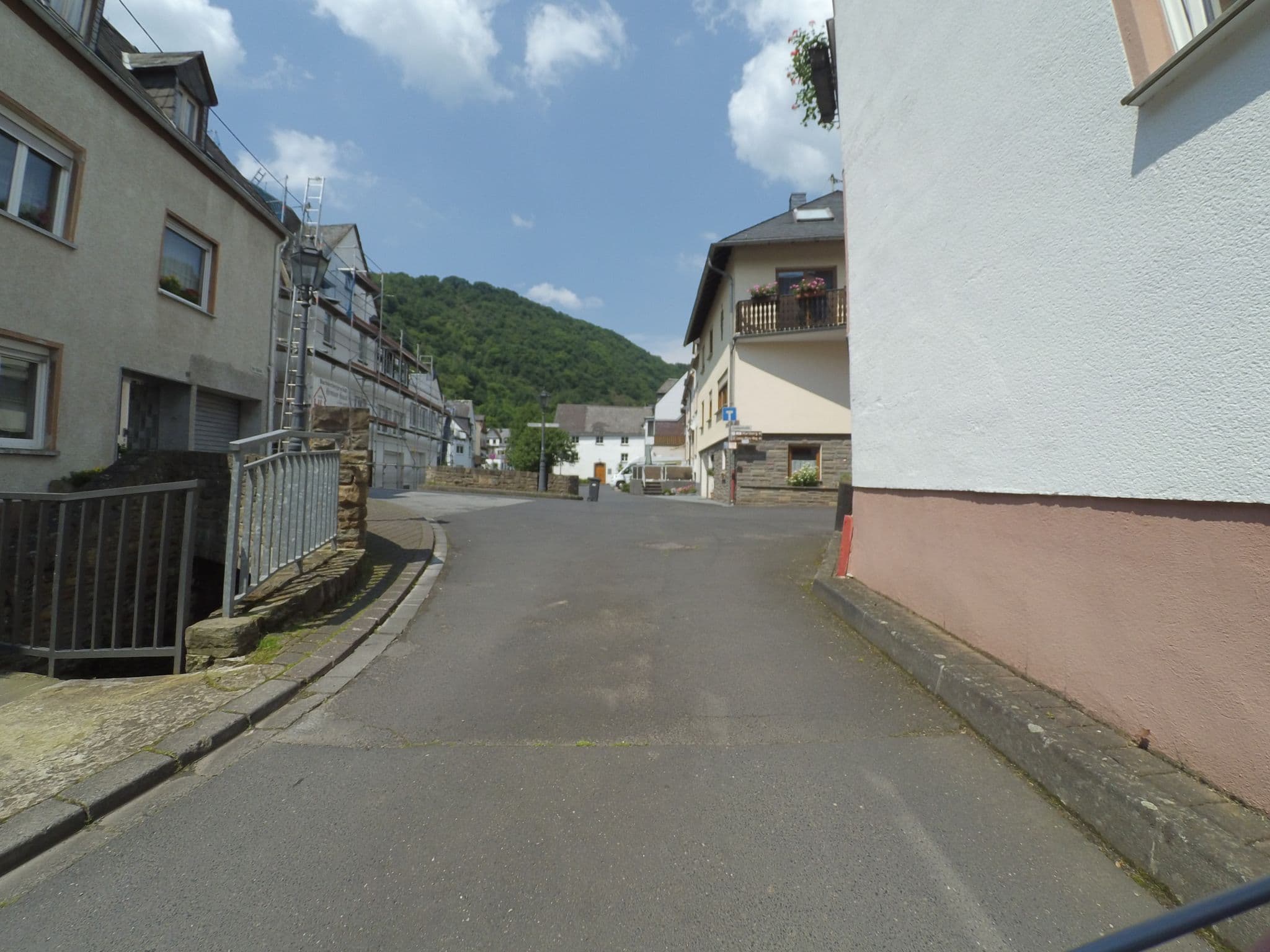 Street view near Onkel Otto, Treis-Karden — © peewee32 (CC BY-SA · Mapillary)