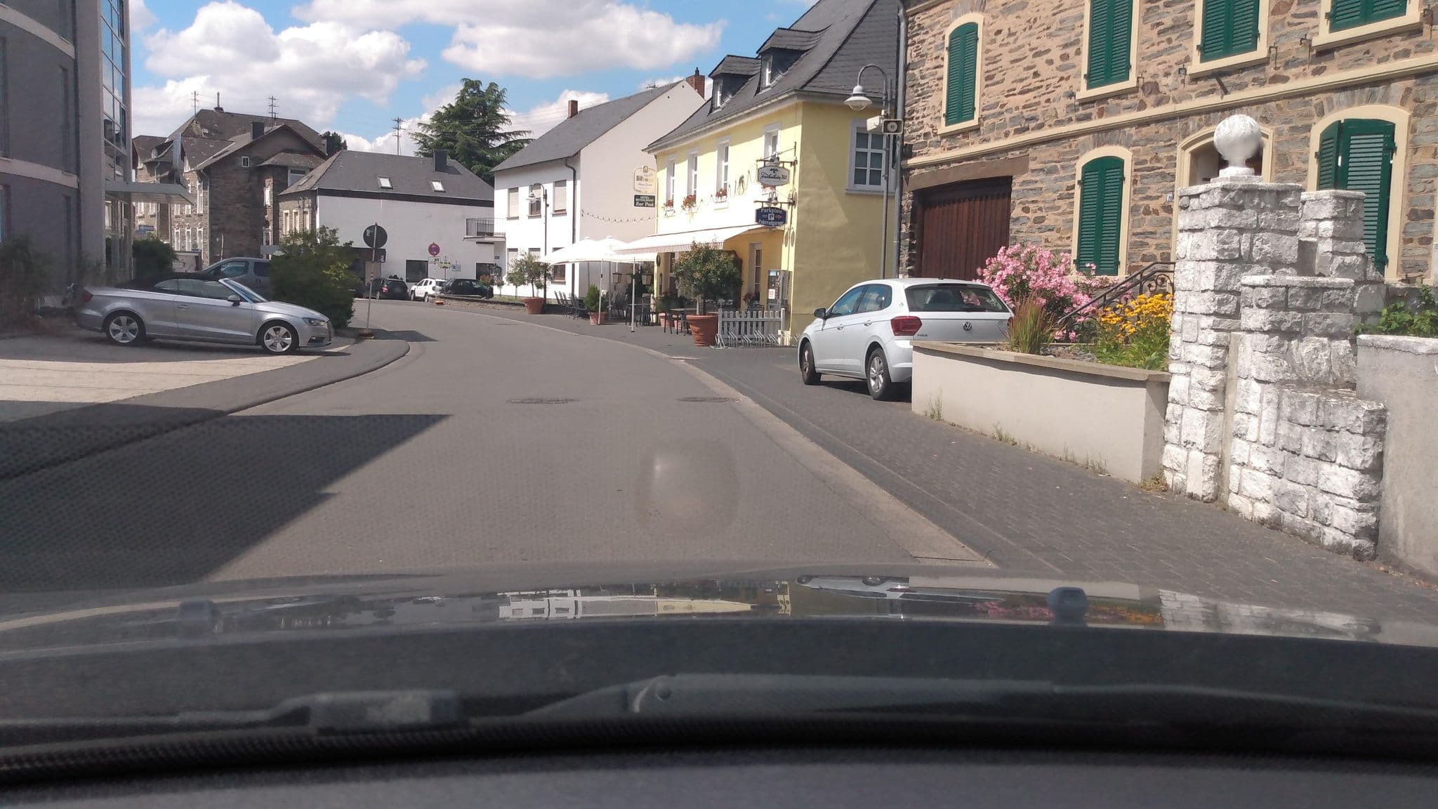 Street view near Hotel Moseldomizil, Lieser — © rb61 (CC BY-SA · Mapillary)