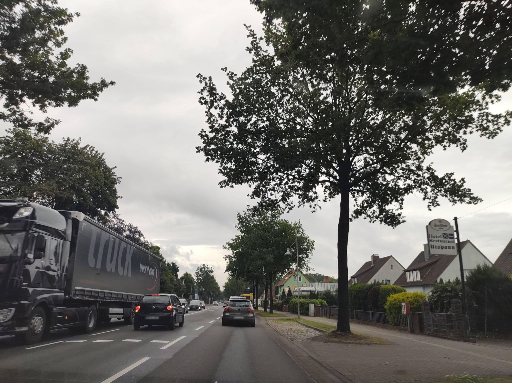 Street view near Hotel Utspann, Soltau — © thetornado76 (CC BY-SA · Mapillary)