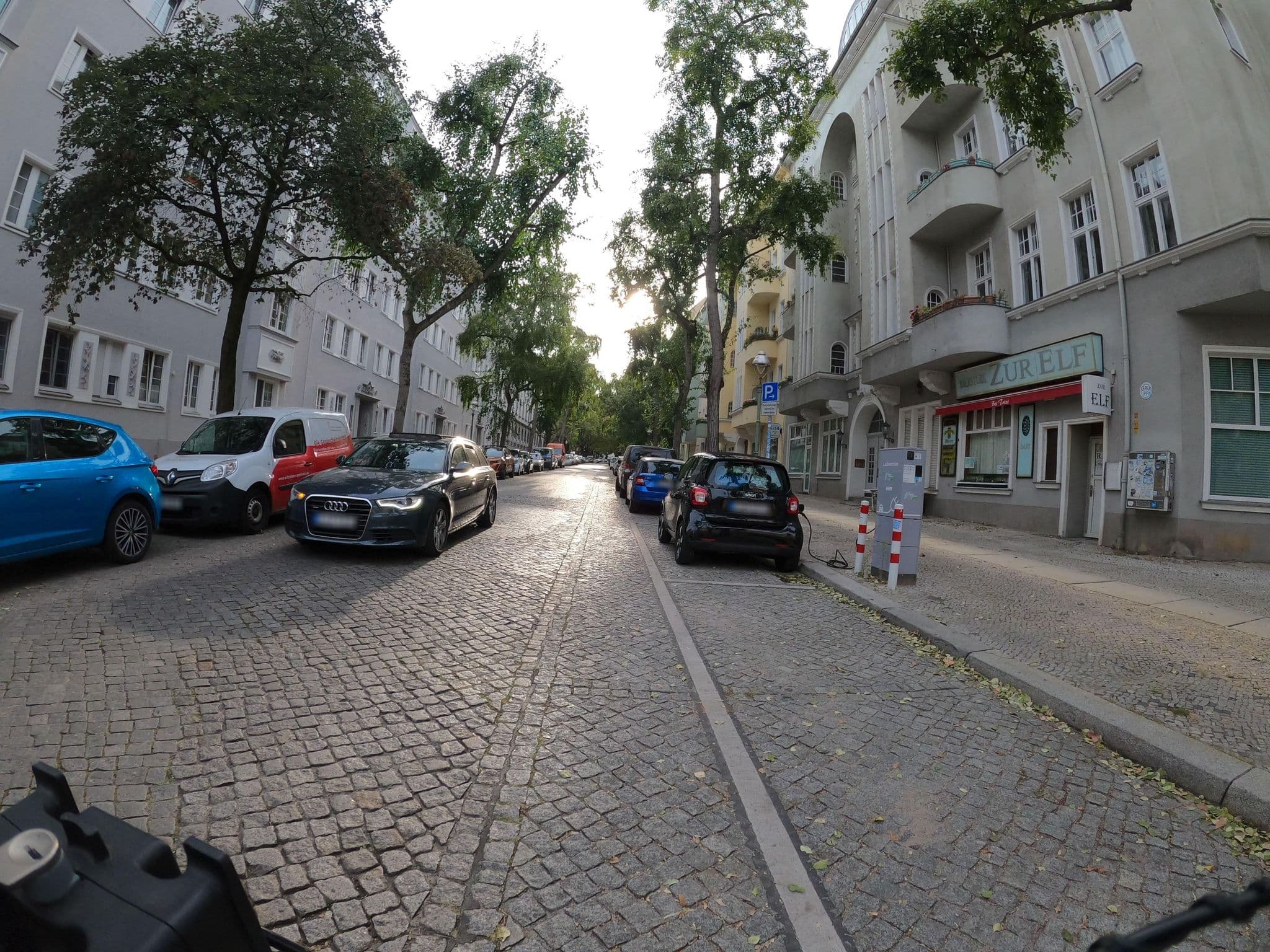 Street view near City-Apartment Berlin Charlottenburg, Charlottenburg — © macsico (CC BY-SA · Mapillary)
