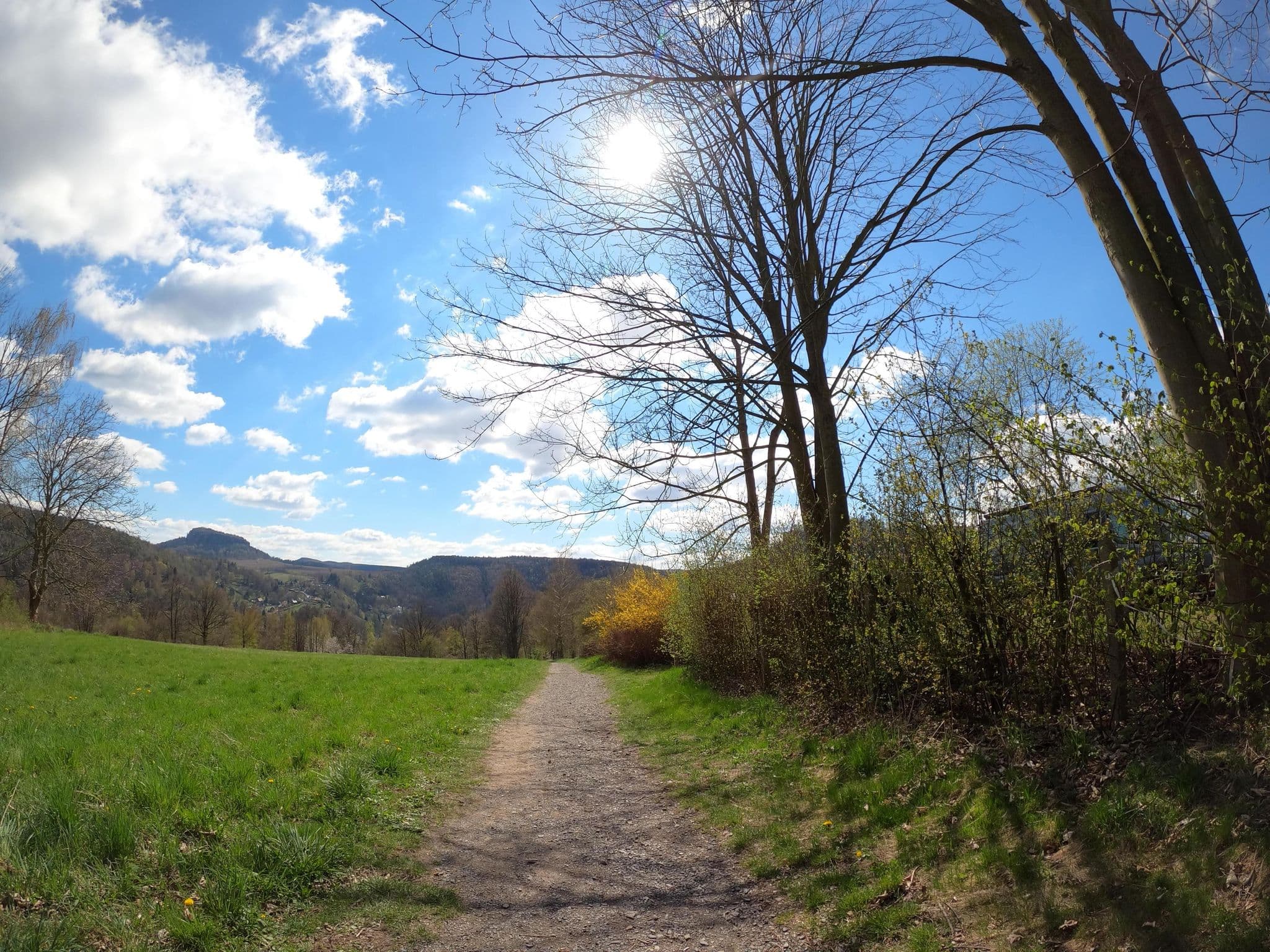 Street view near Reisemobilstellplatz Hotel Lilienstein, Königstein — © Langfahrer (CC BY-SA · Mapillary)