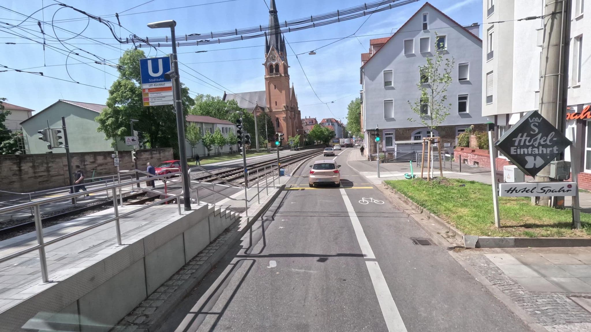 Street view near Hotel Spahr, Stuttgart-Ost — © bct (CC BY-SA · Mapillary)