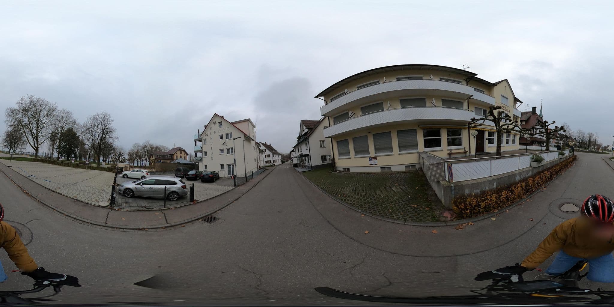 Street view near Hotel Mainaublick, Uhldingen-Mühlhofen — © RadNETZ (CC BY-SA · Mapillary)