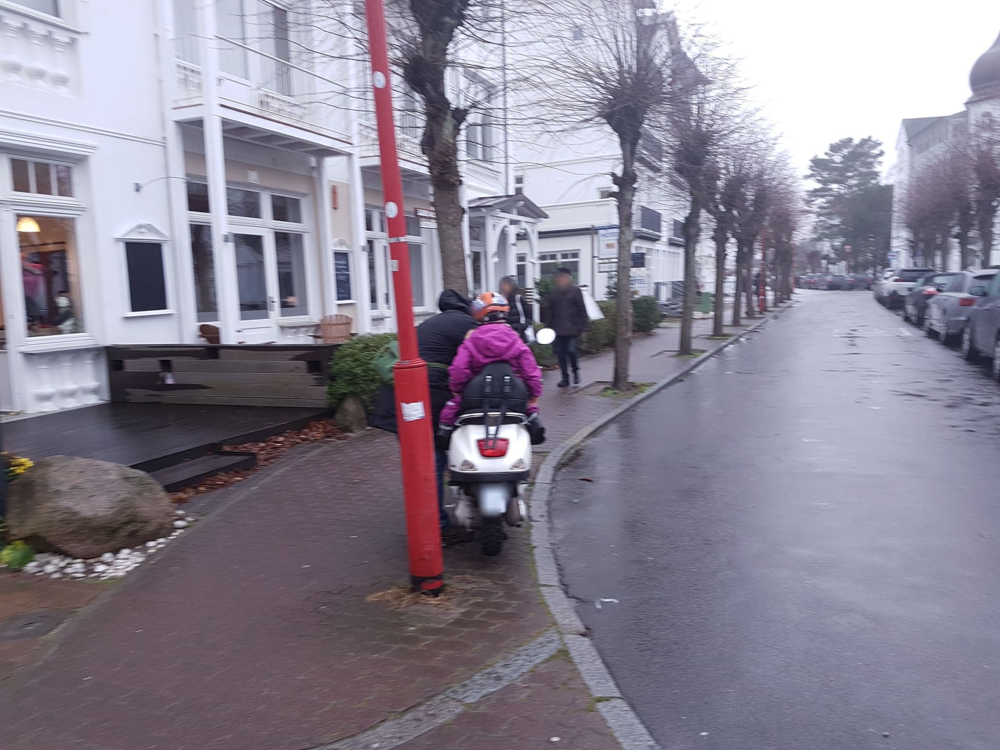 Street view near Haus Karoline, Ostseebad Binz
