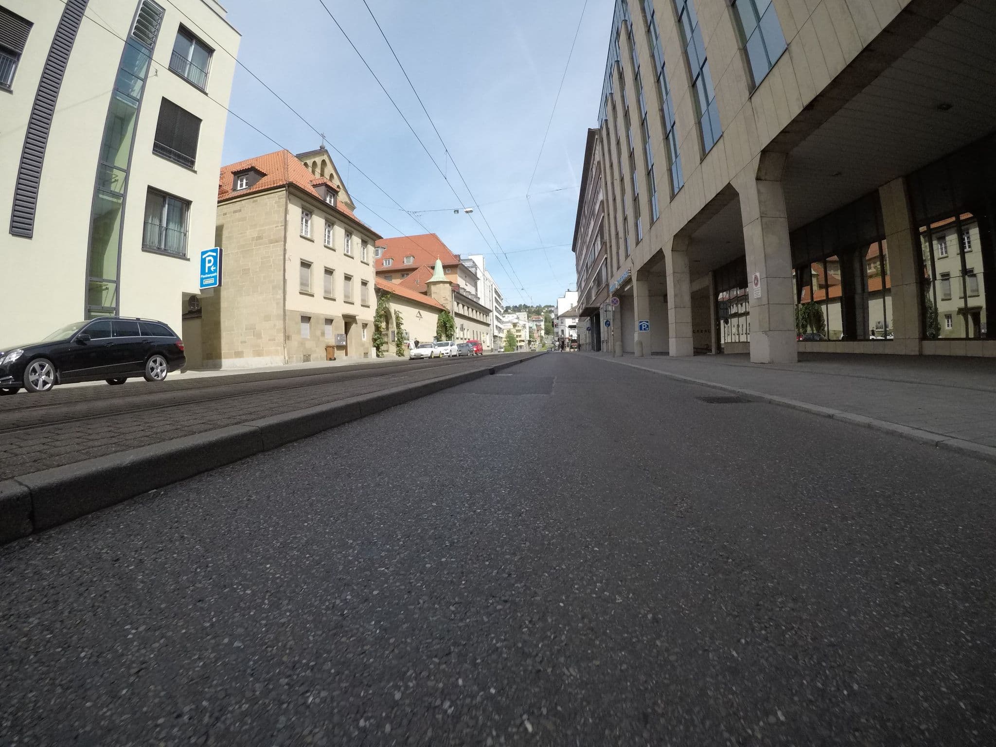 Street view near Maritim, Stuttgart — © slabby (CC BY-SA · Mapillary)
