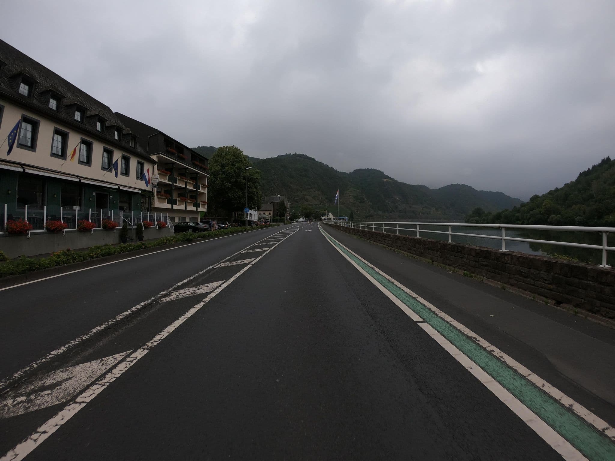 Street view near Hotel Brauer, Treis-Karden — © joostjakob (CC BY-SA · Mapillary)