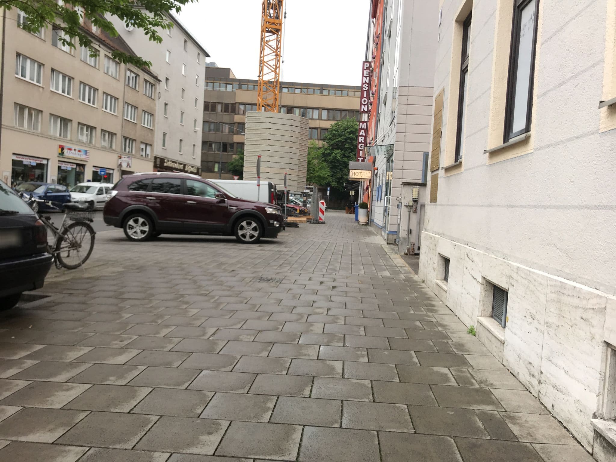 Street view near Margit, Munich