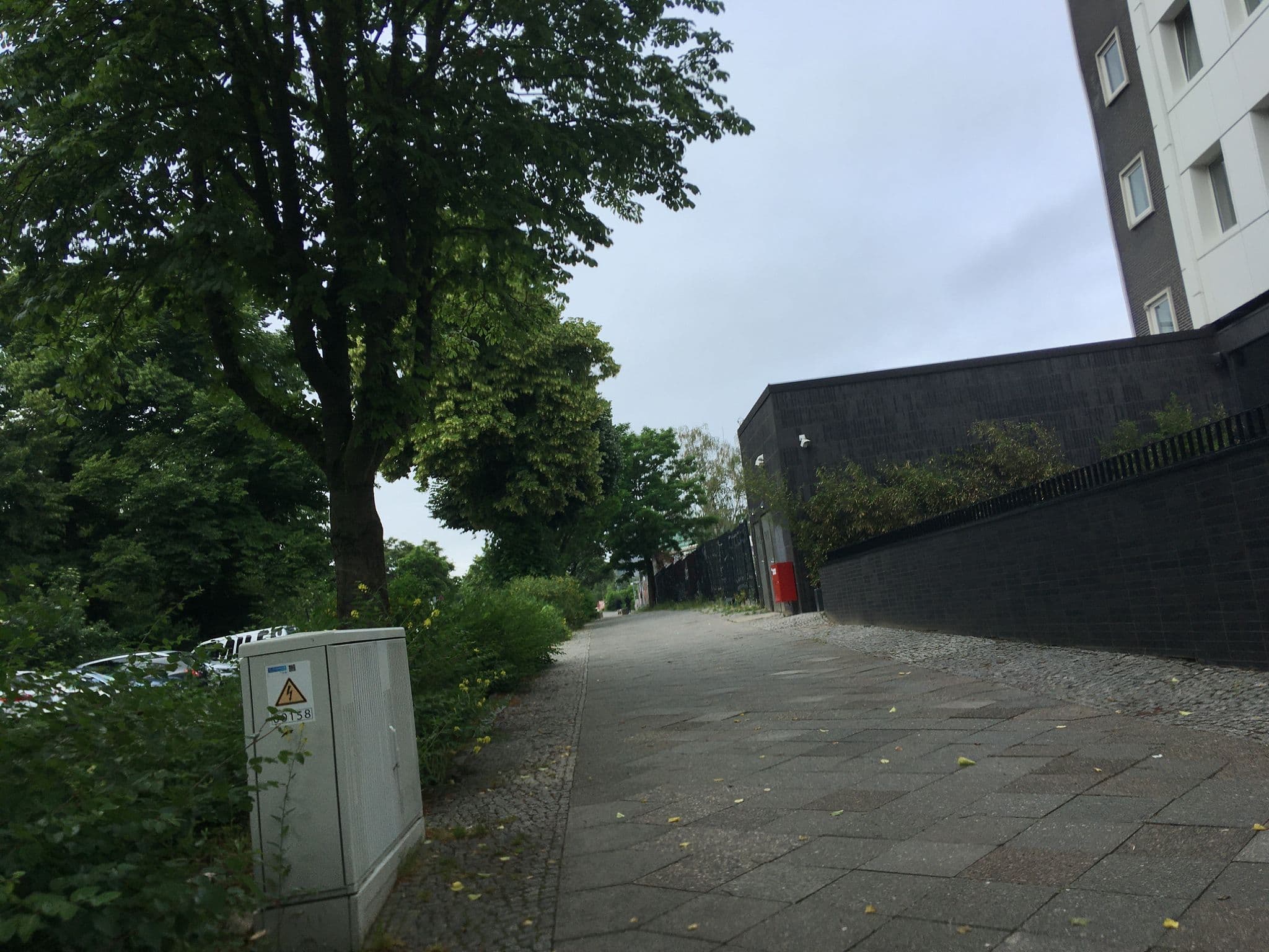 Street view near AC Hotel Berlin Humboldthain Park, Gesundbrunnen — © carlheinz (CC BY-SA · Mapillary)