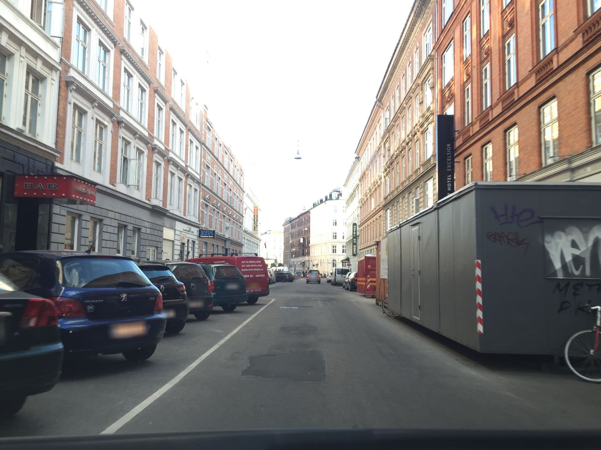 Street view near Hotel Mayfair, Copenhagen — © vicval (CC BY-SA · Mapillary)