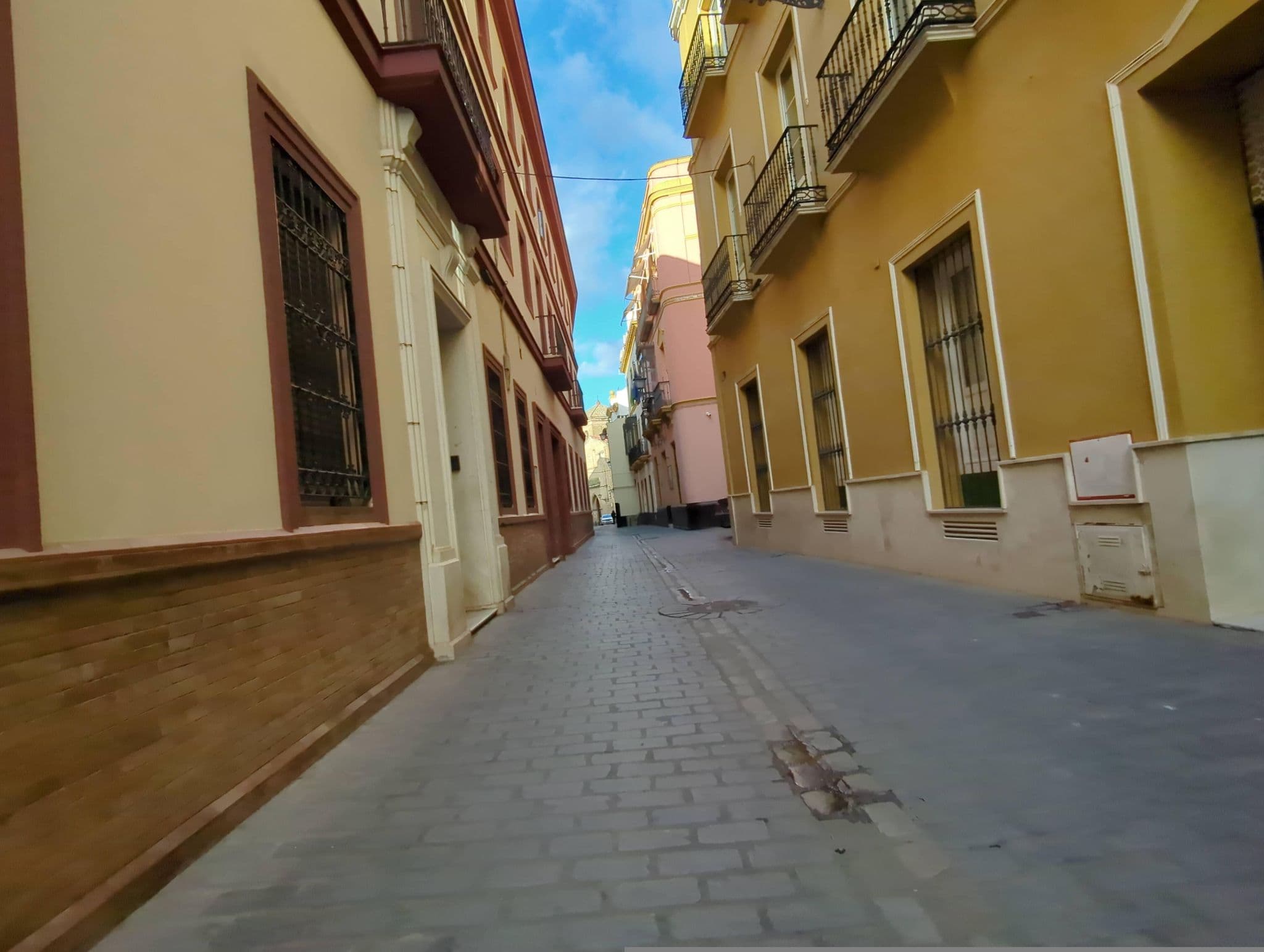 Street view near Hotel Cervantes, Sevilla